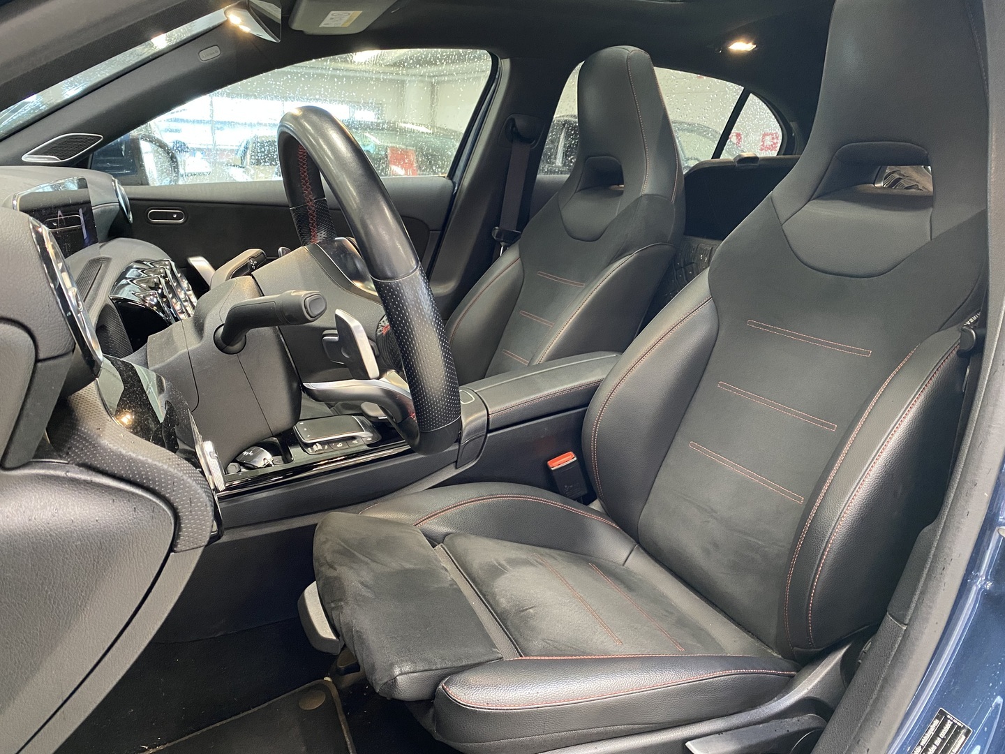 MERCEDES-BENZ A 2020