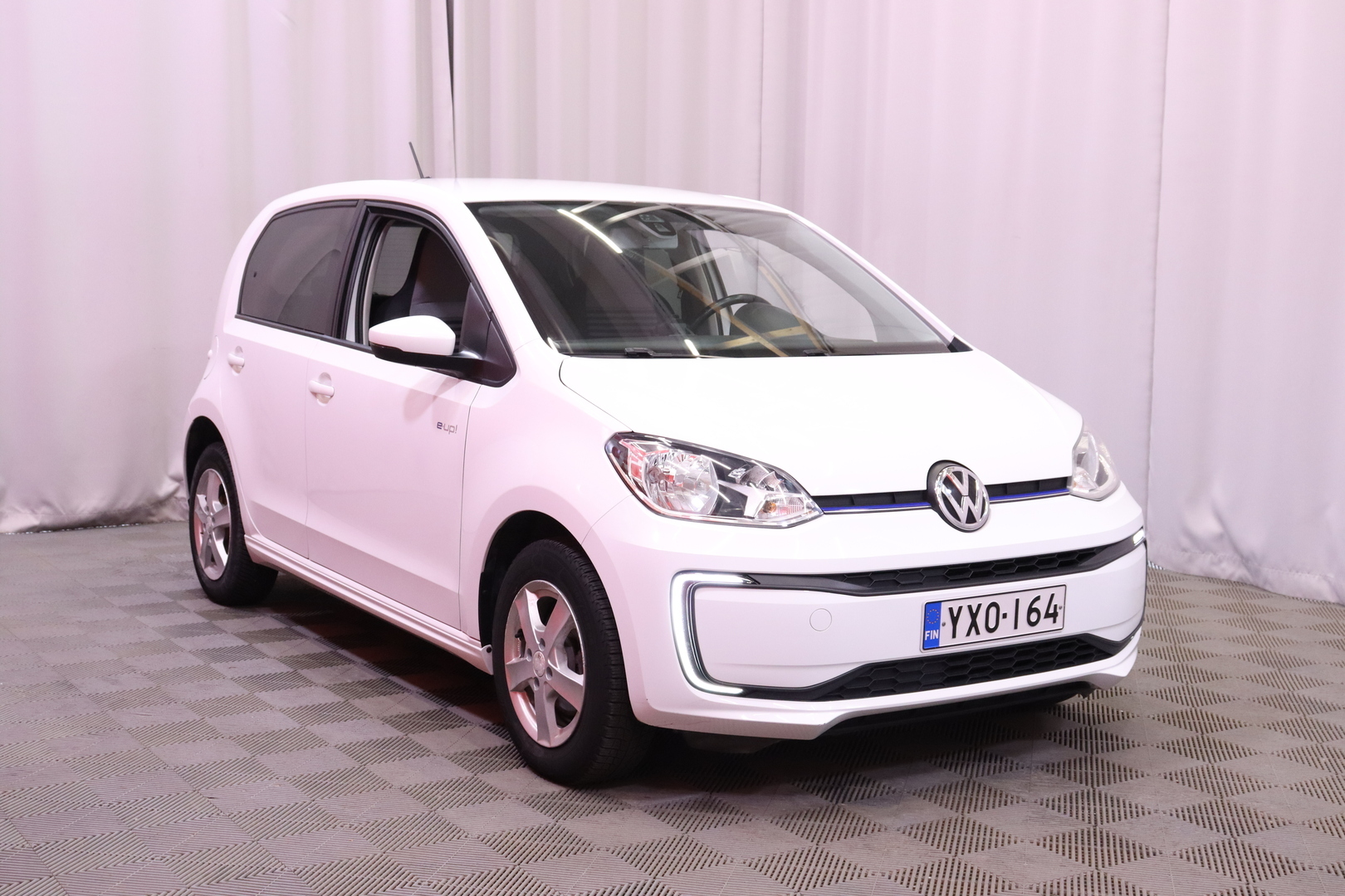 VOLKSWAGEN up! 2019