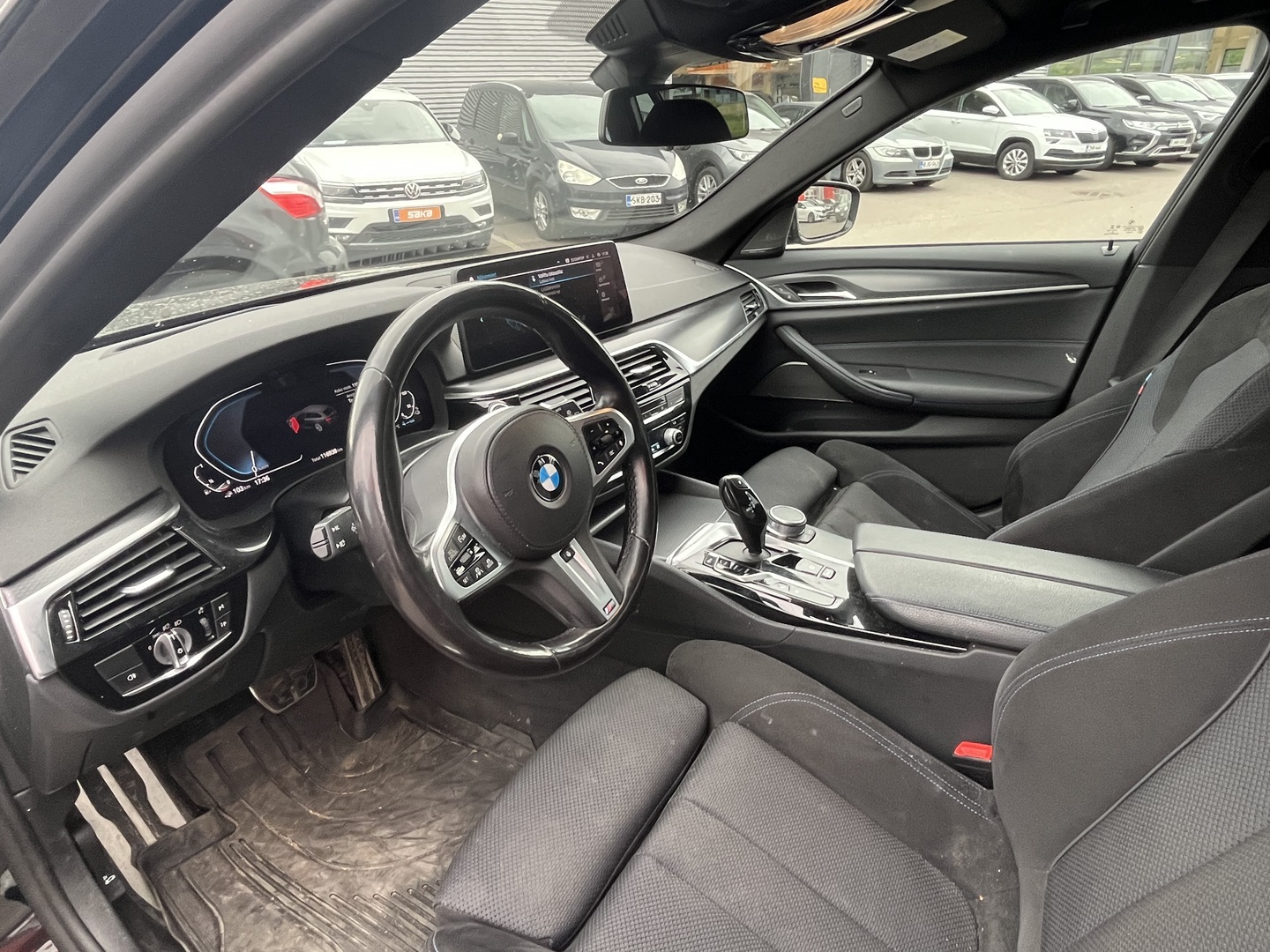 BMW 530 2020