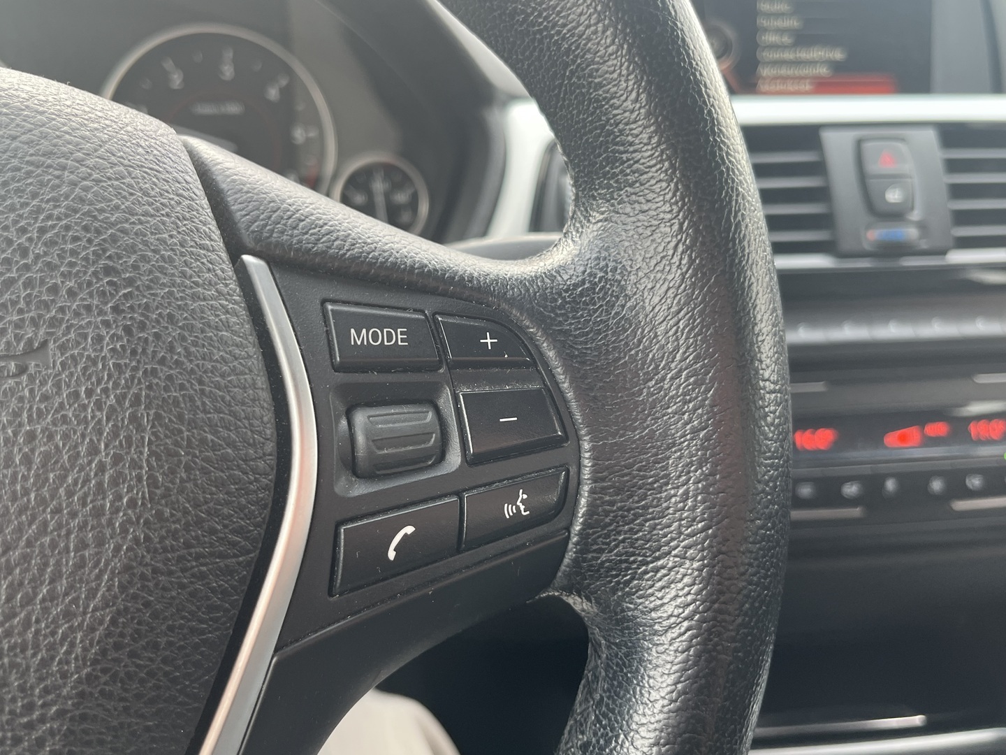 BMW 320 2014