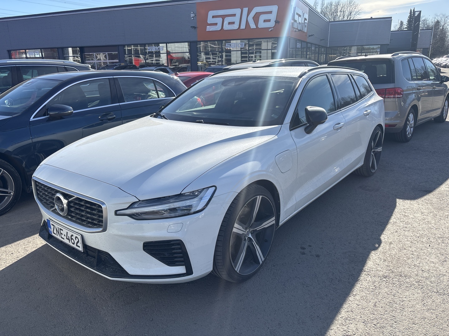 VOLVO V60 2020