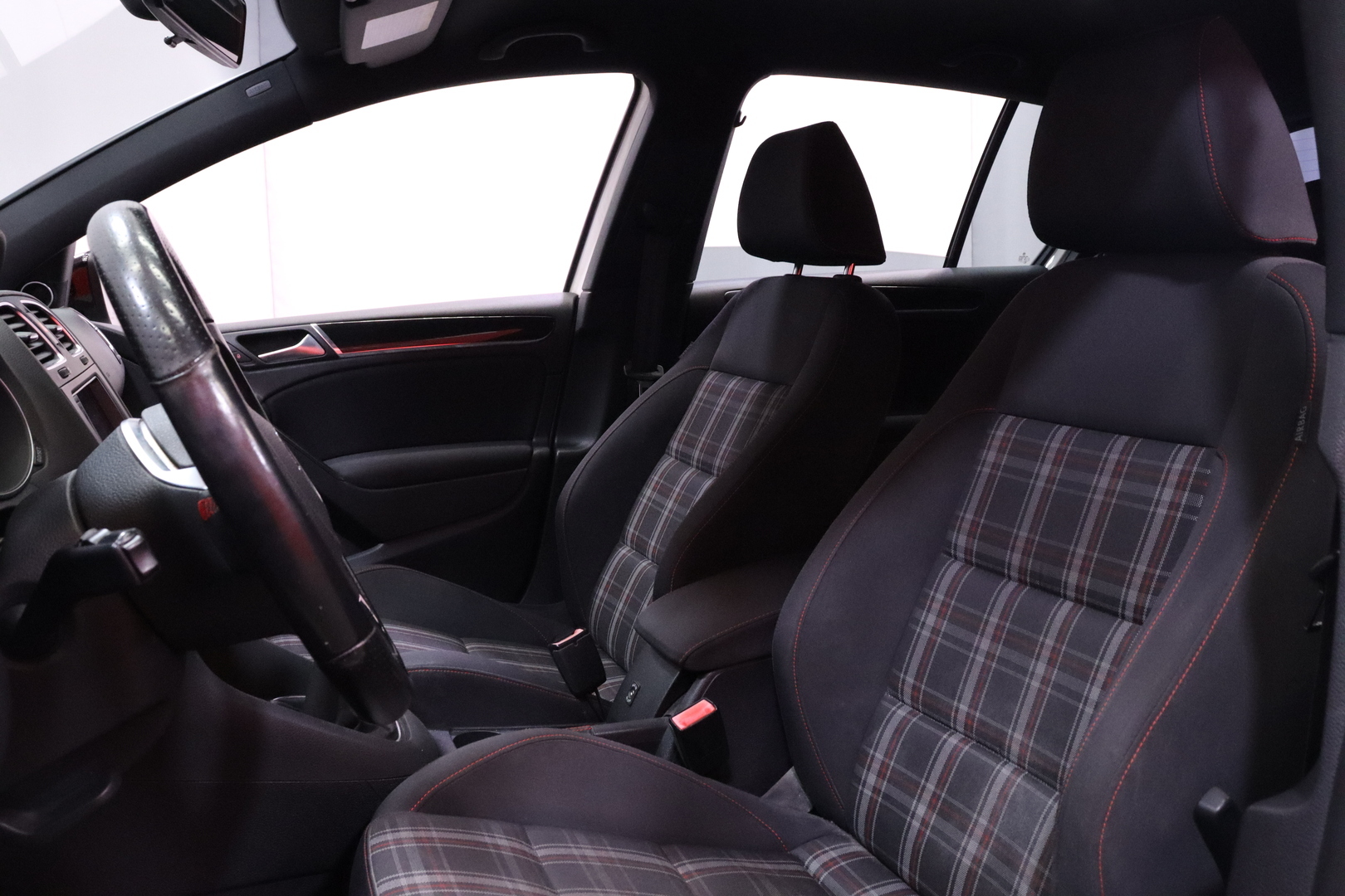 VOLKSWAGEN Golf 2011