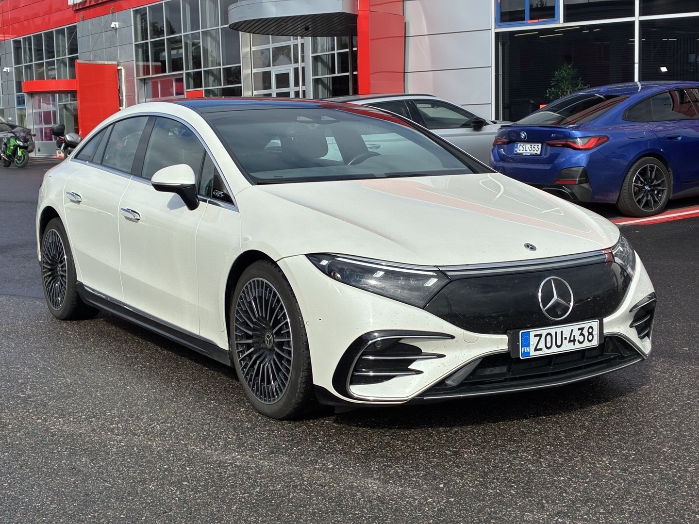 MERCEDES-BENZ EQS 2023