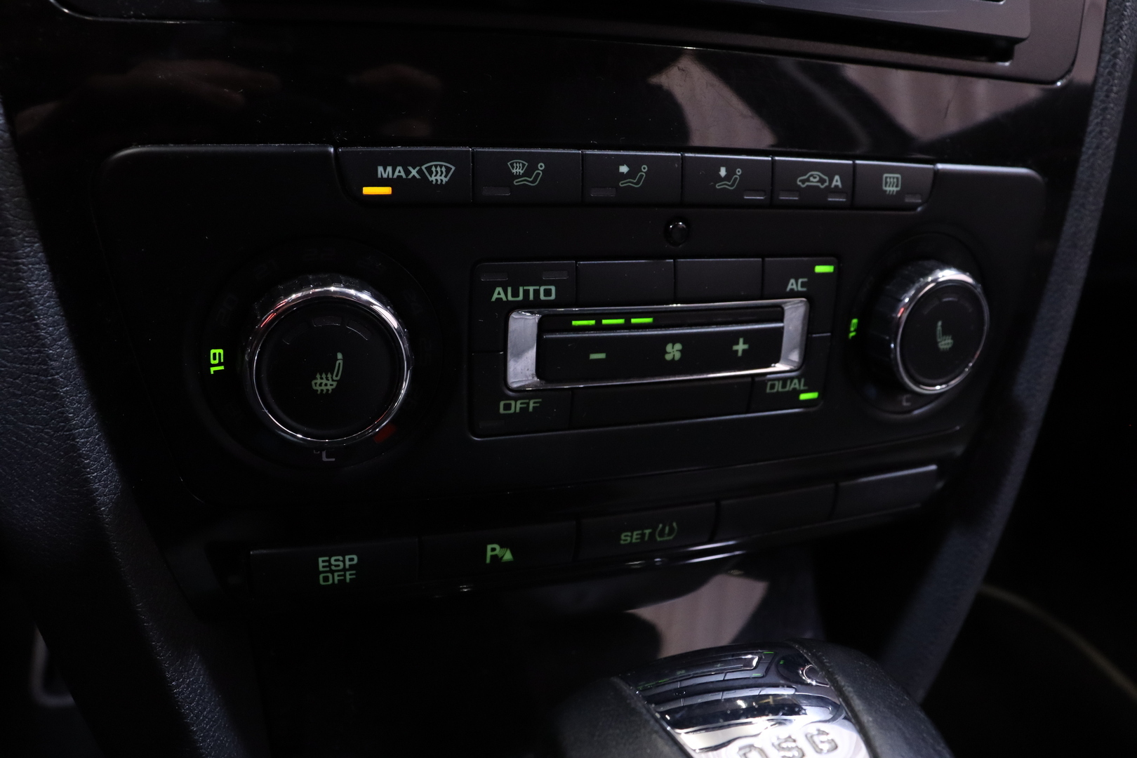 SKODA Octavia 2009