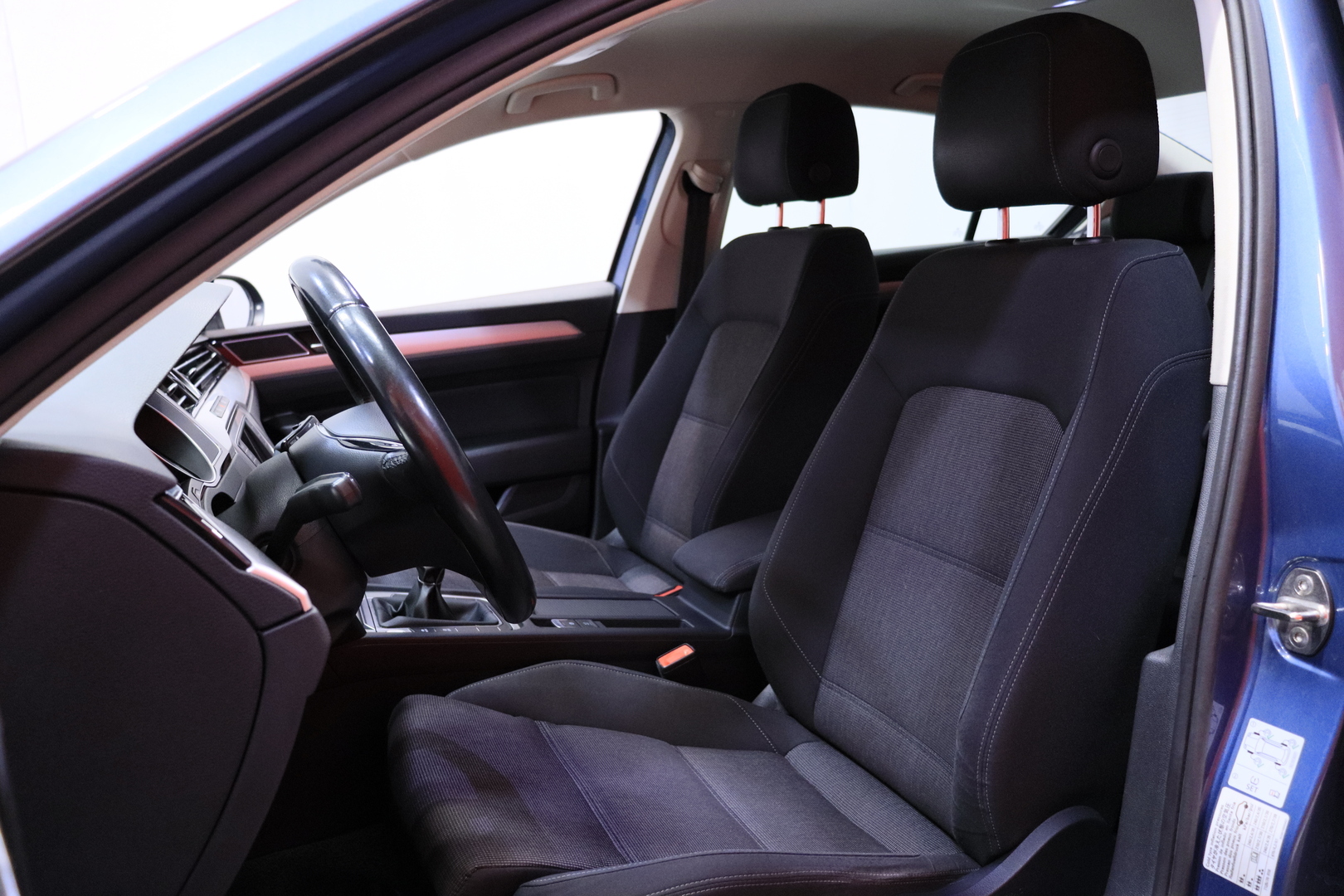 VOLKSWAGEN Passat 2017