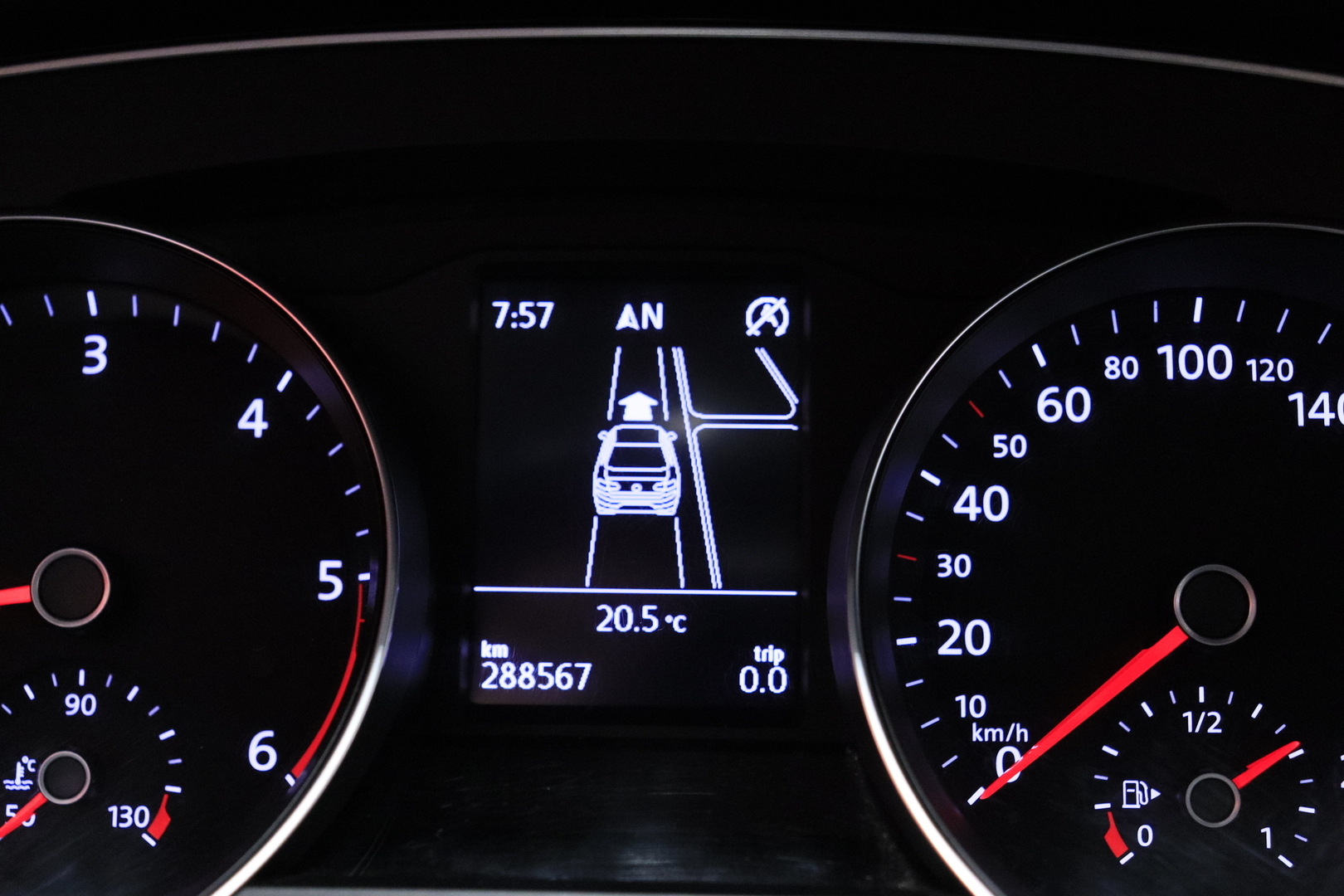 VOLKSWAGEN Passat 2017