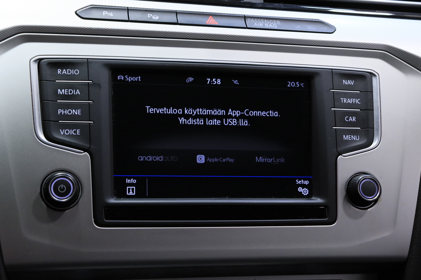 VOLKSWAGEN Passat 2017