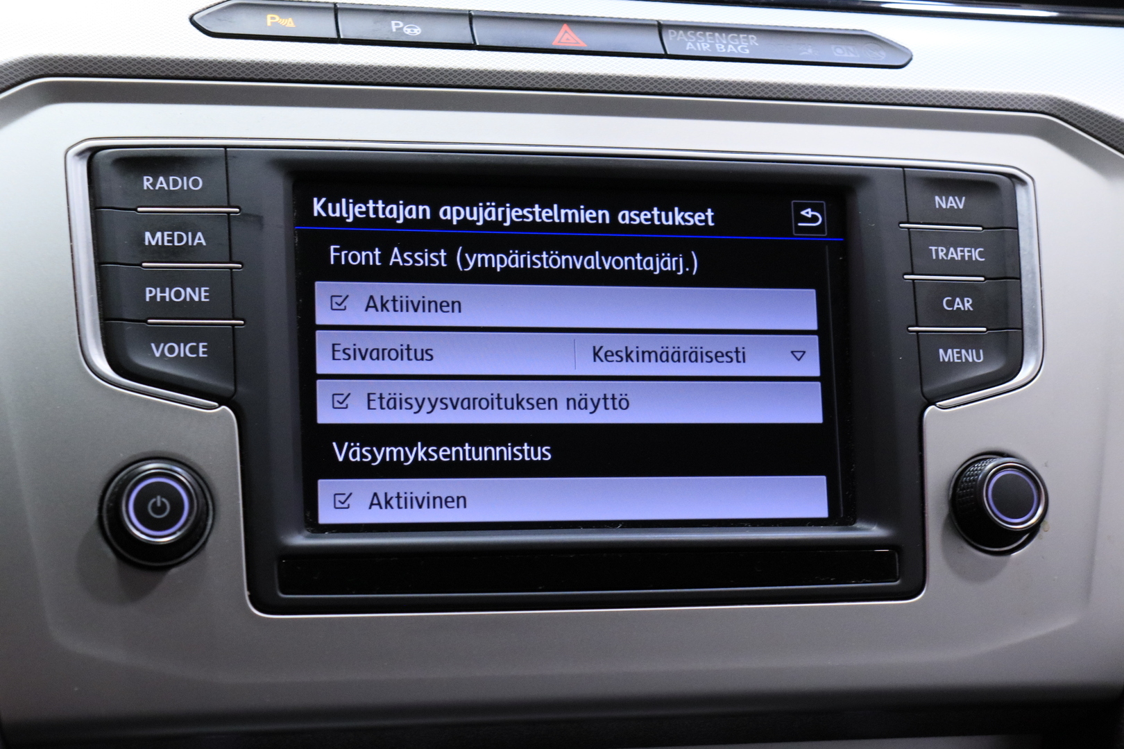 VOLKSWAGEN Passat 2017