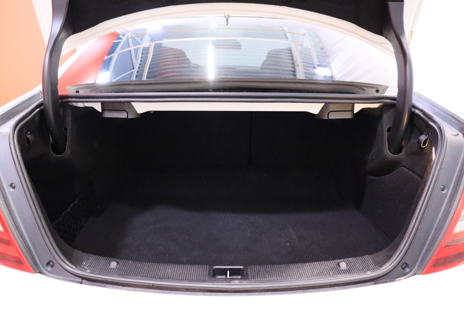 MERCEDES-BENZ C 2011