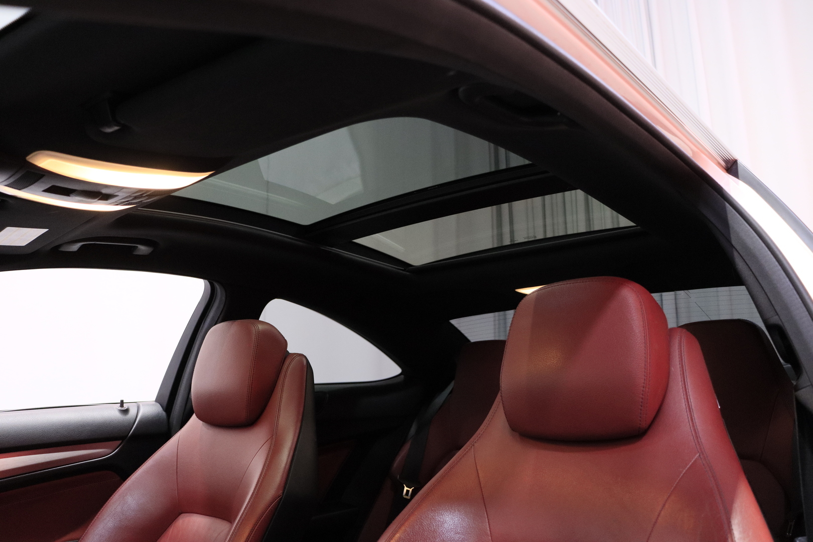 MERCEDES-BENZ C 2011