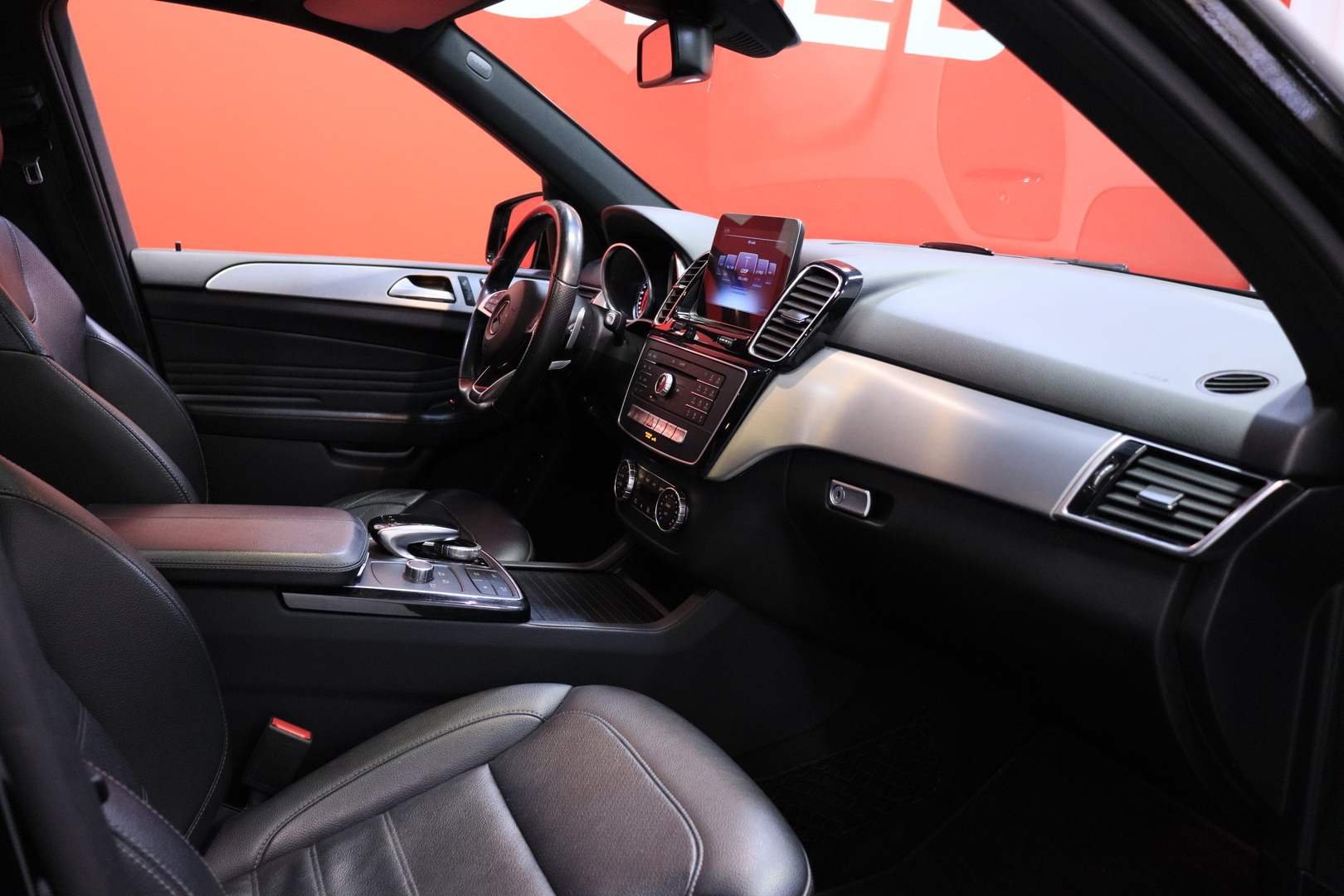 MERCEDES-BENZ GLE 2016