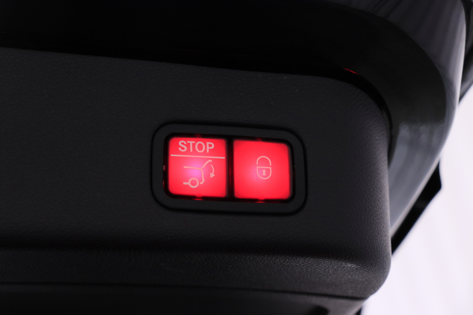 MERCEDES-BENZ GLE 2016