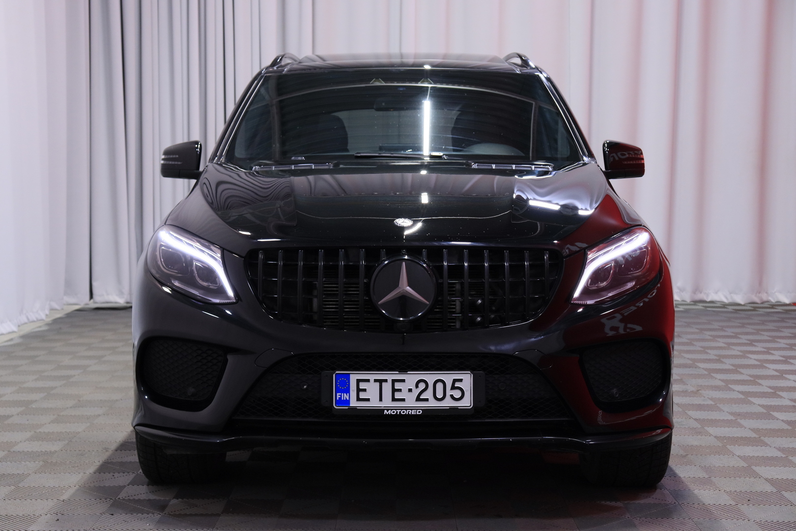 MERCEDES-BENZ GLE 2016