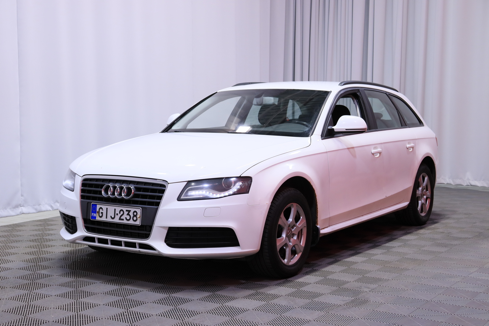 AUDI A4 2009
