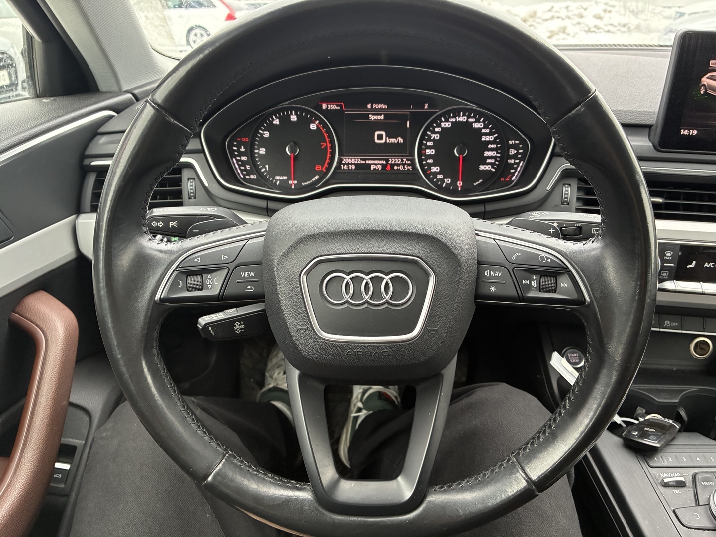 AUDI A4 2016