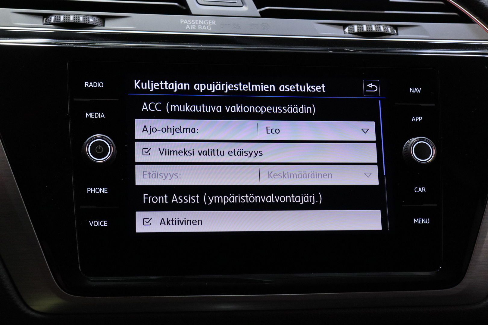 VOLKSWAGEN Touran 2018