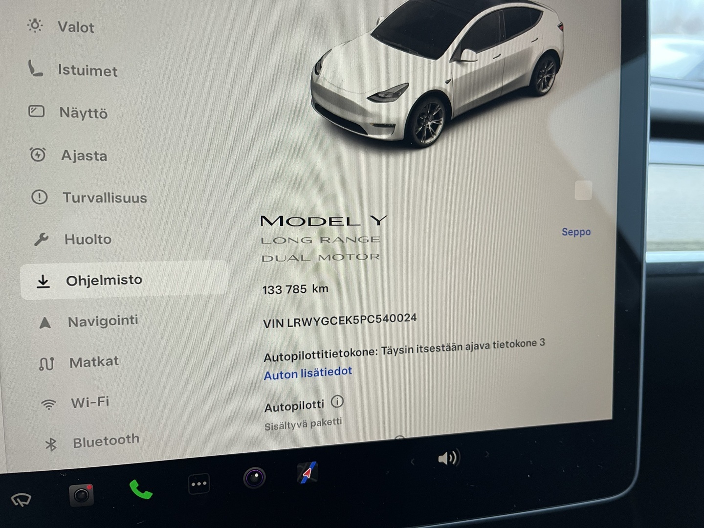TESLA Model Y 2022