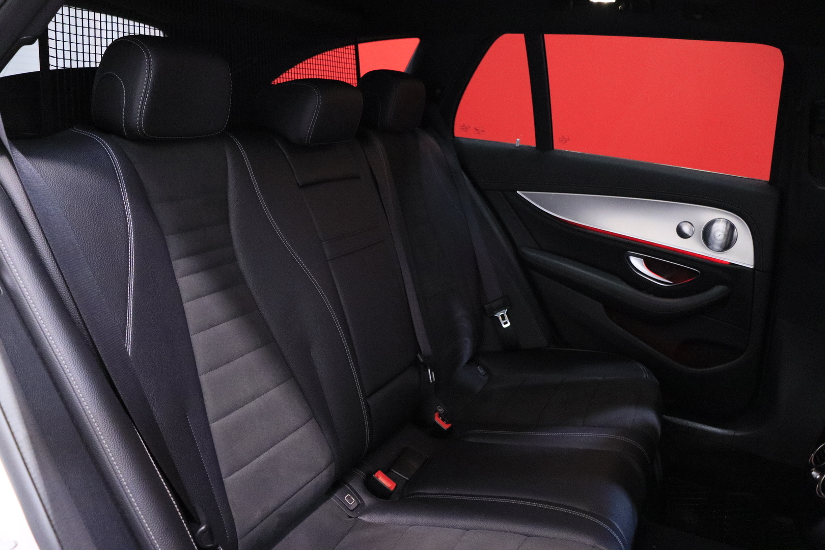 MERCEDES-BENZ E 2017