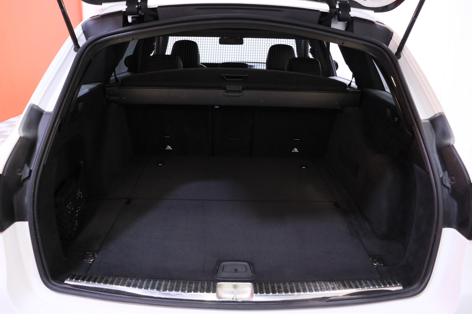 MERCEDES-BENZ E 2017