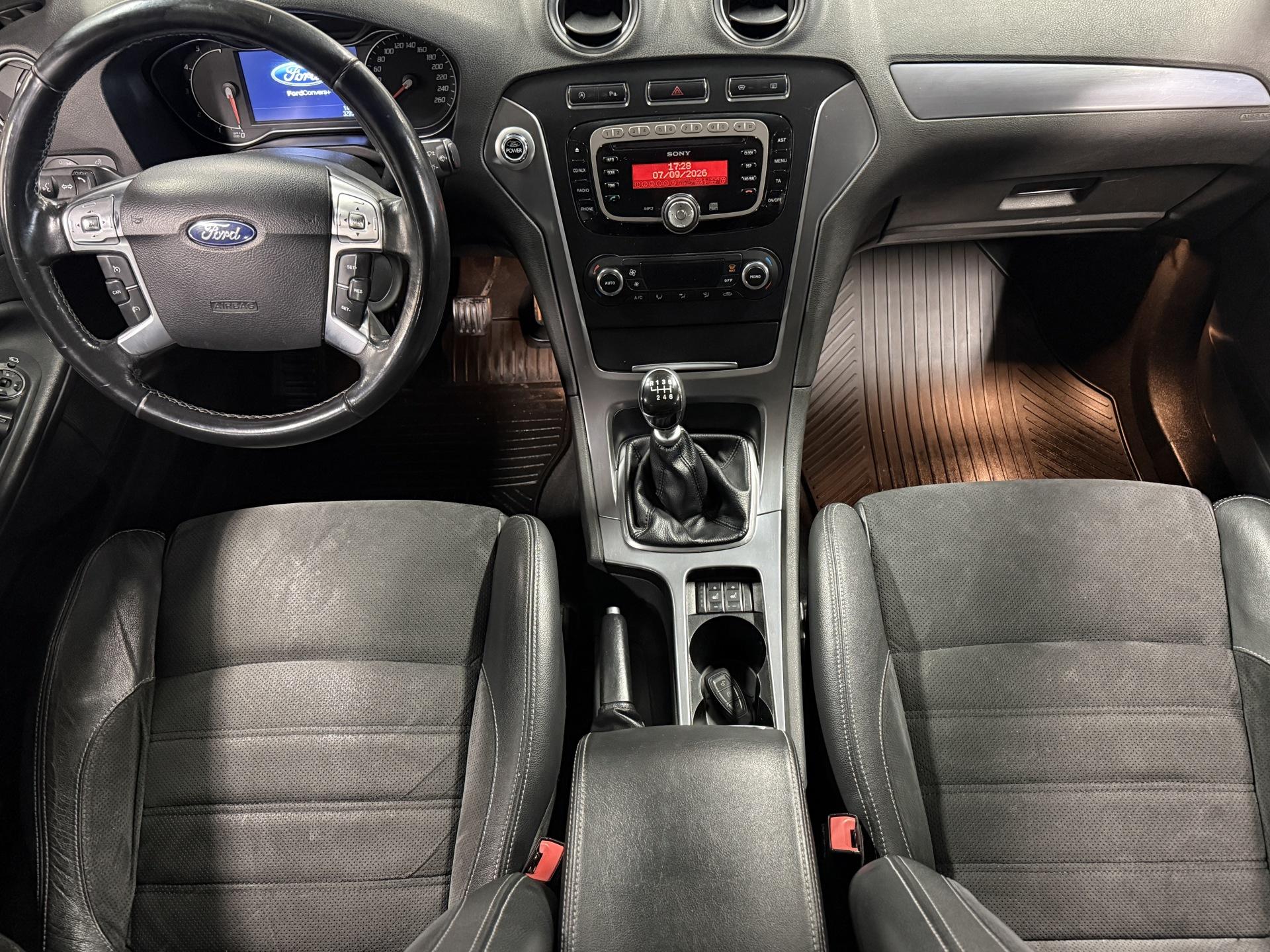 FORD Mondeo 2013