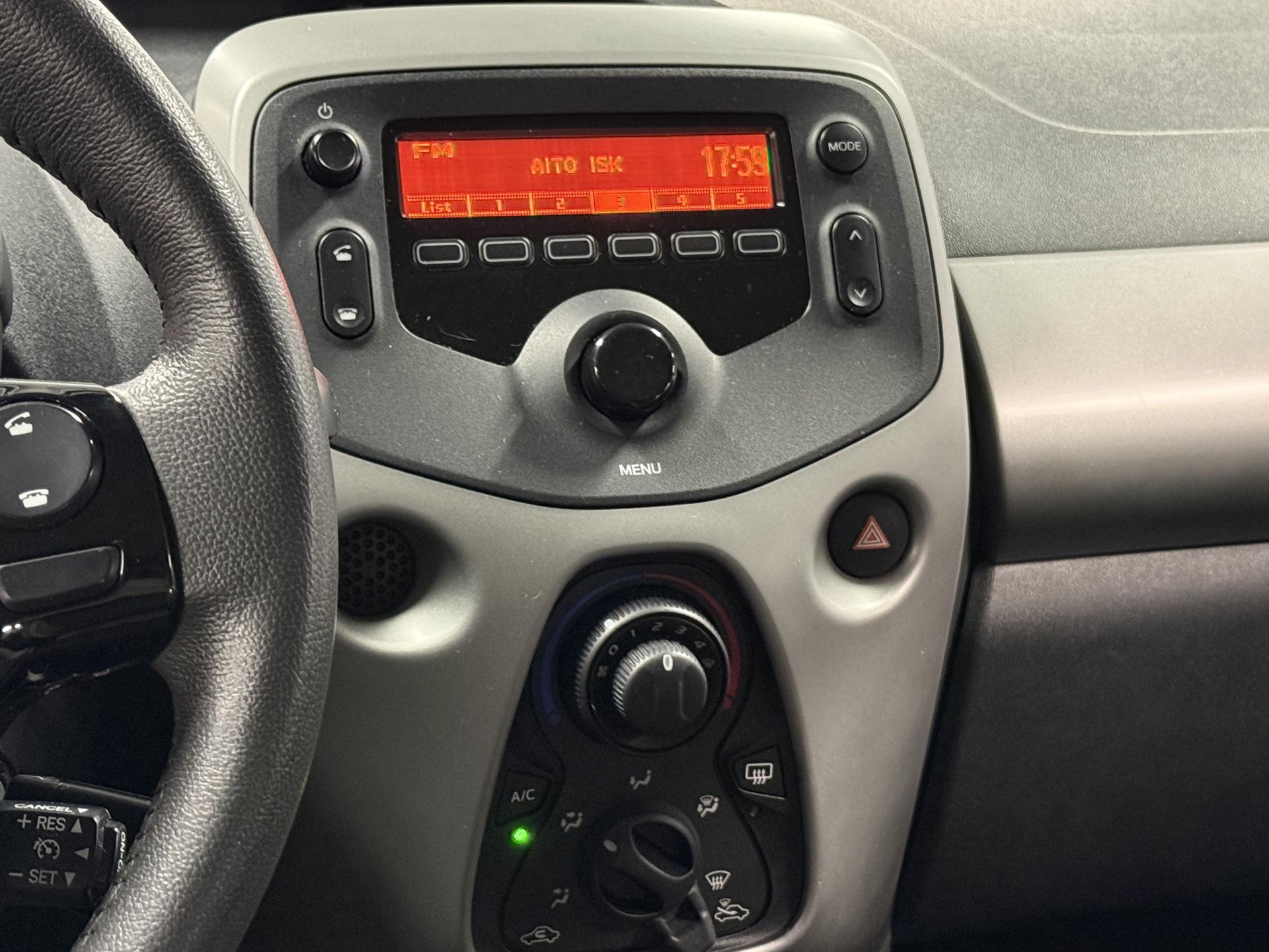 TOYOTA Aygo 2014