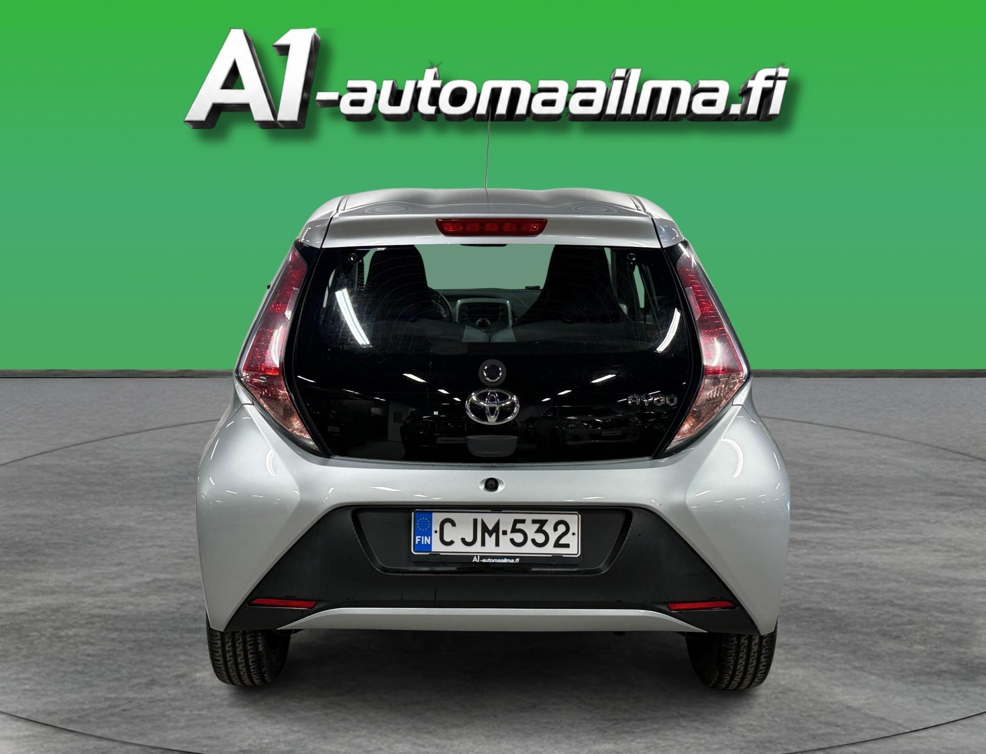 TOYOTA Aygo 2014