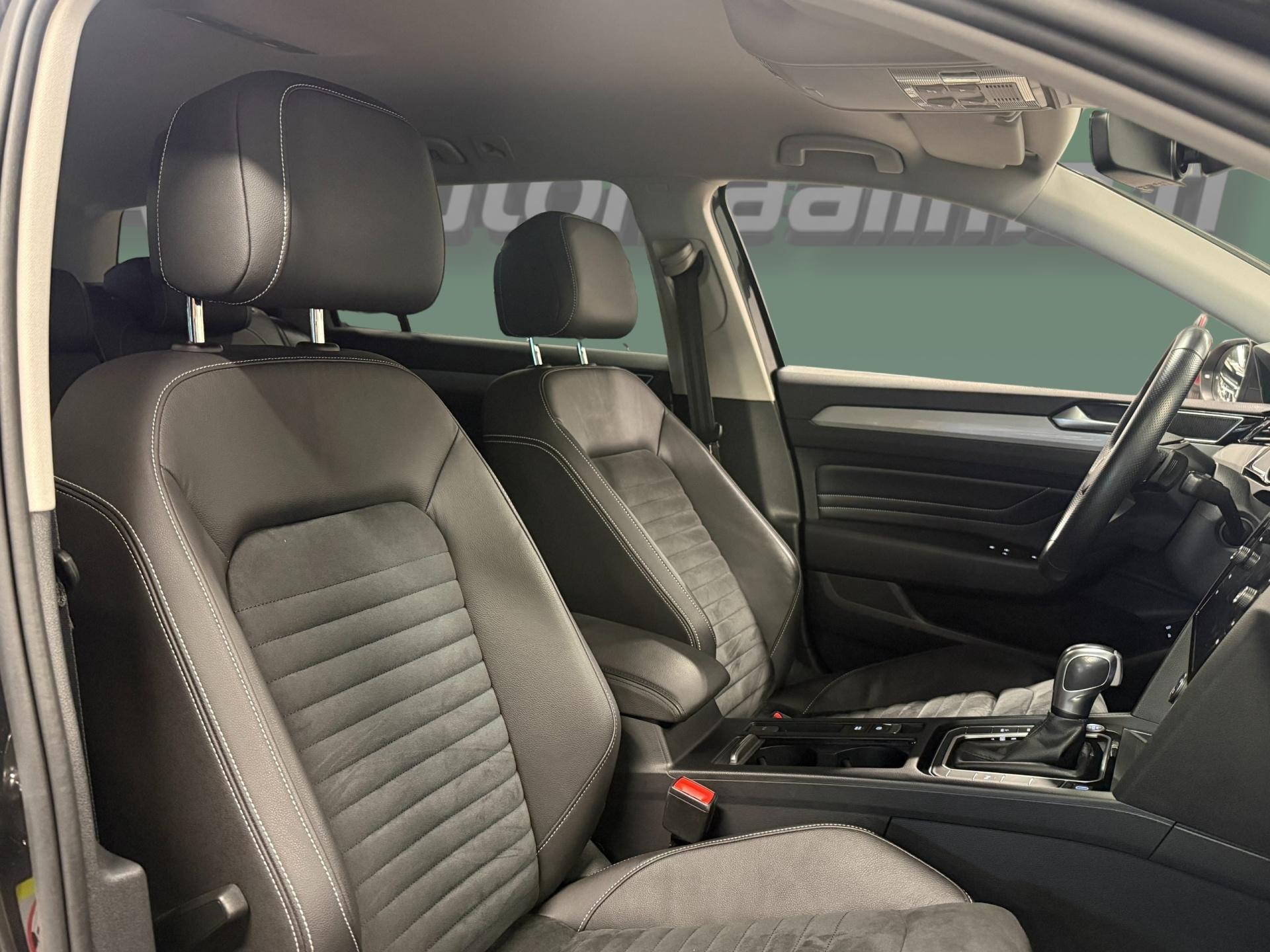 VOLKSWAGEN Passat 2019