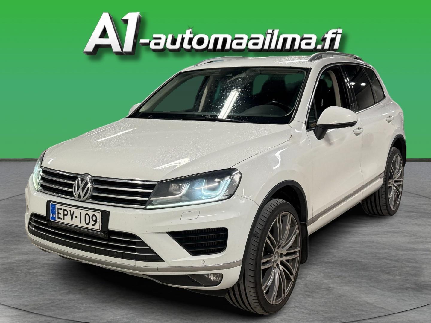 VOLKSWAGEN Touareg 2014