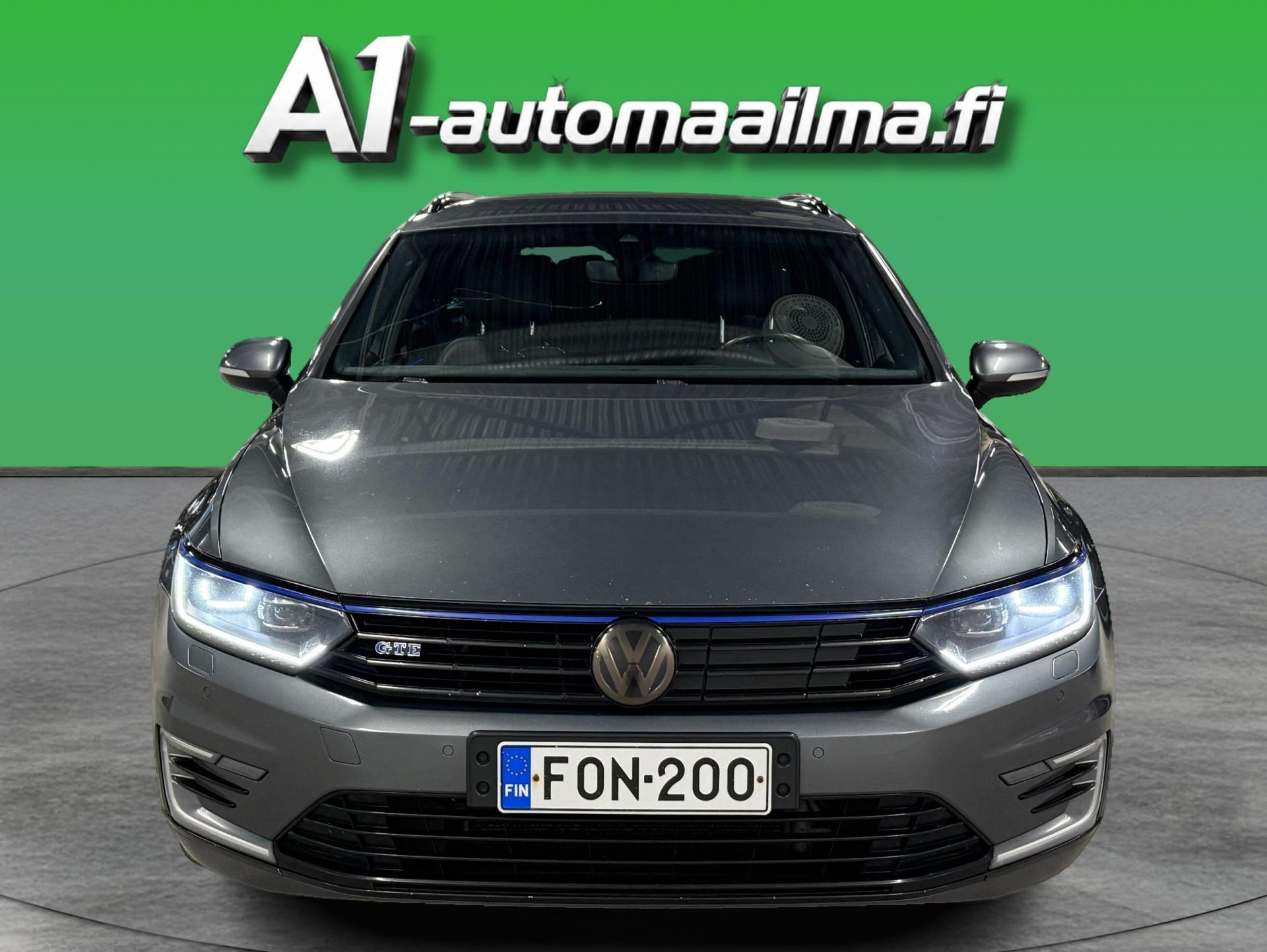 VOLKSWAGEN Passat 2016