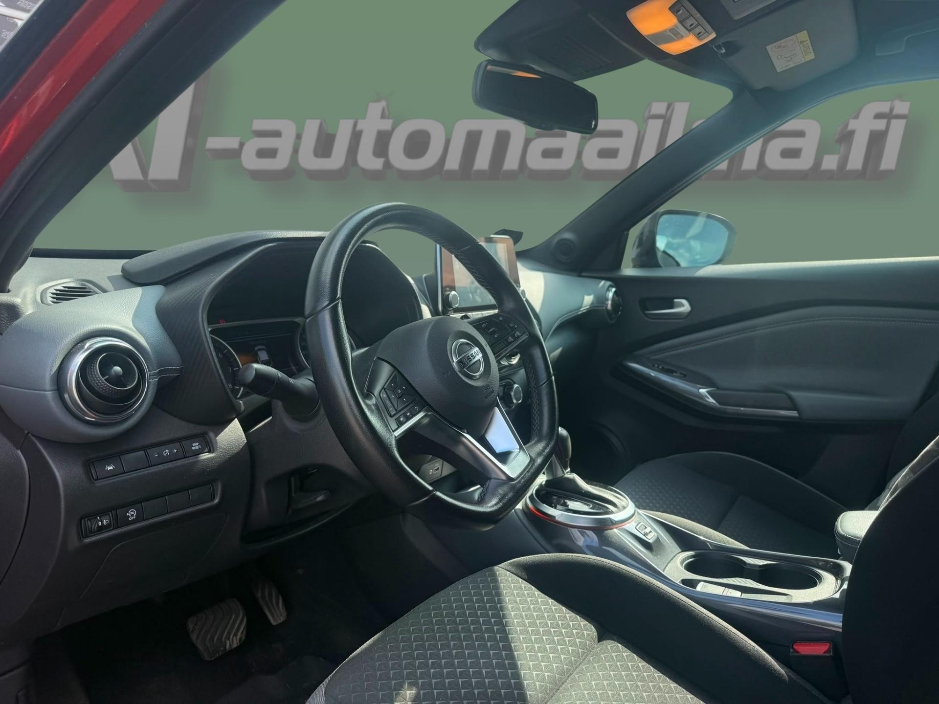 NISSAN Juke 2020