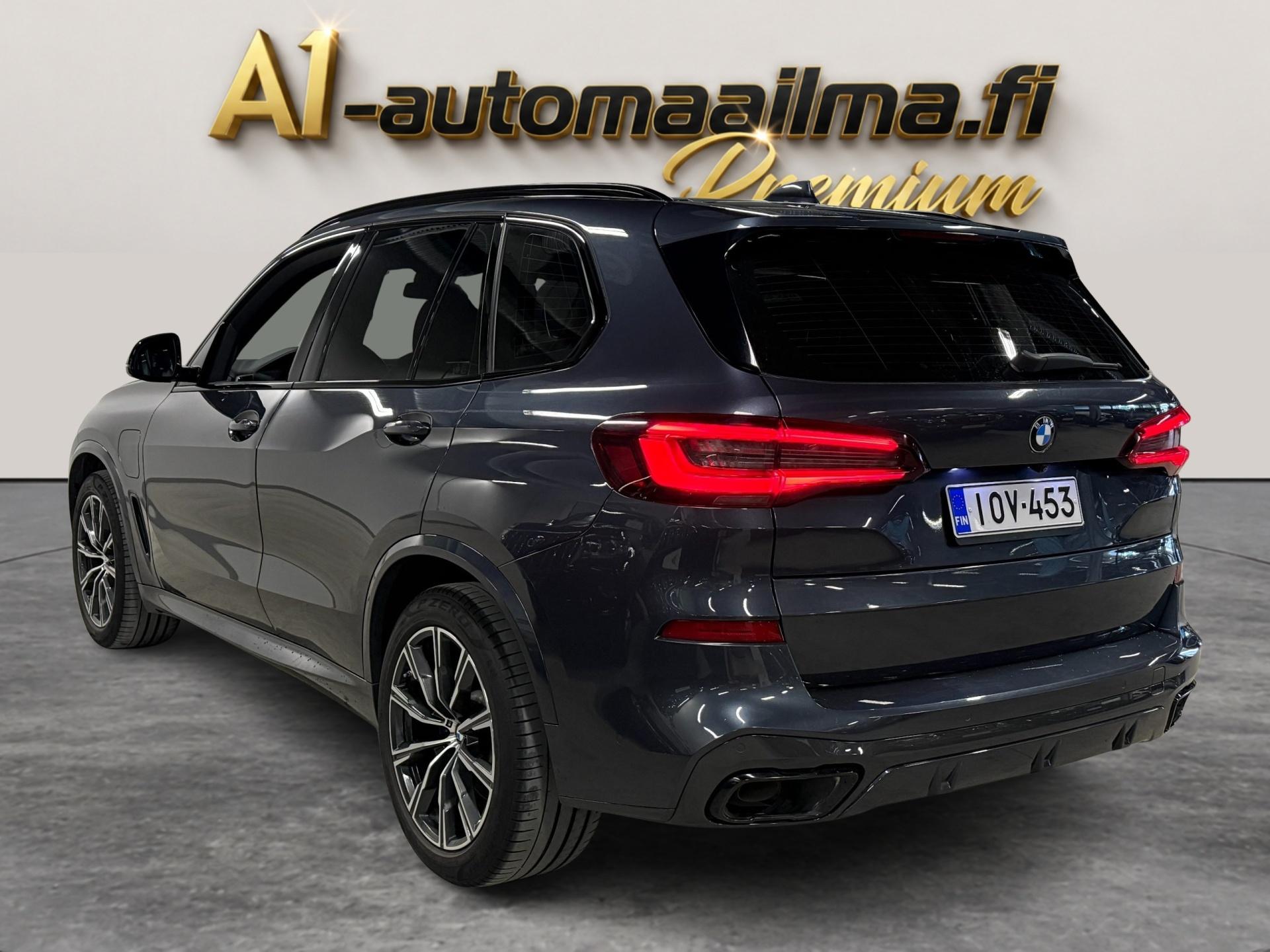 BMW X5 2021