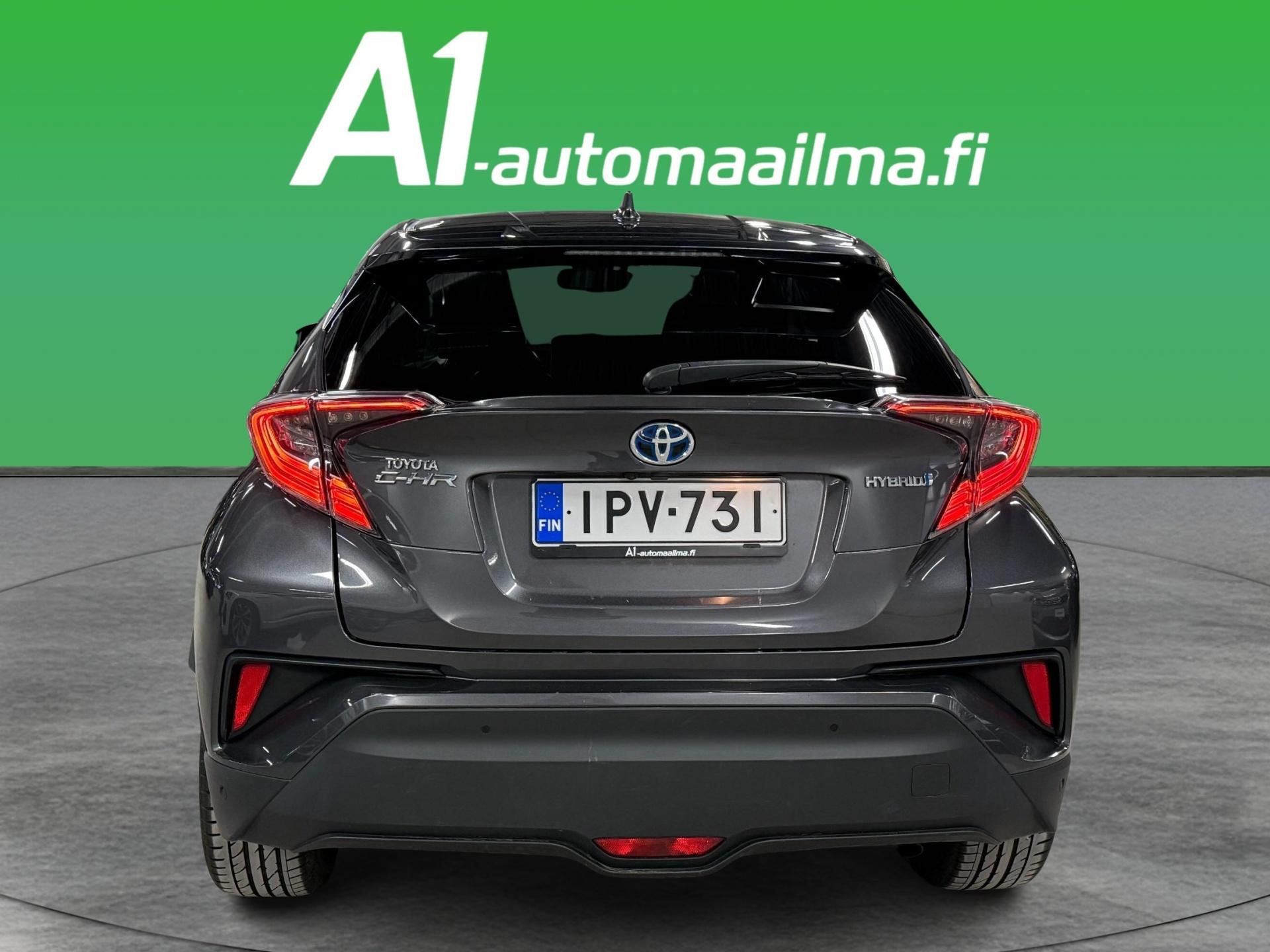 TOYOTA C-HR 2018