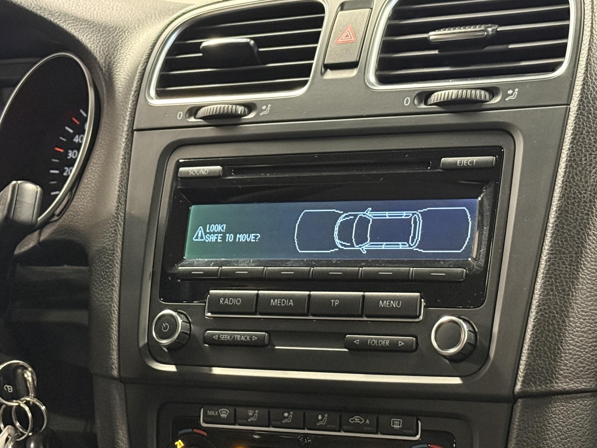VOLKSWAGEN Golf 2013