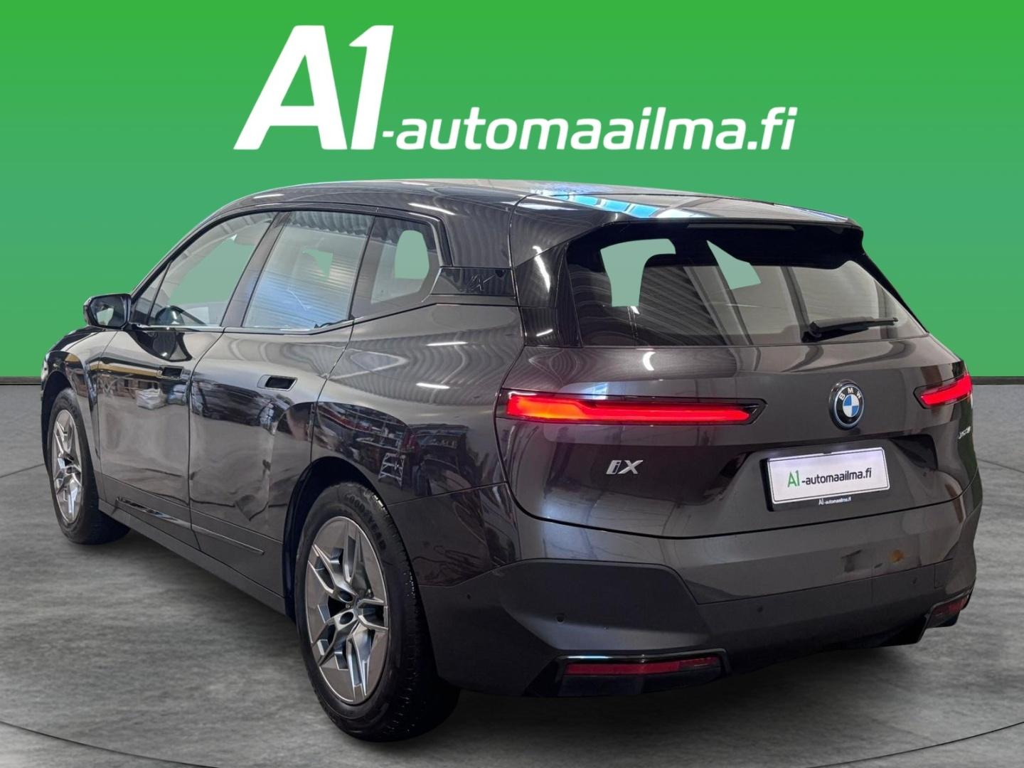 BMW iX 2022