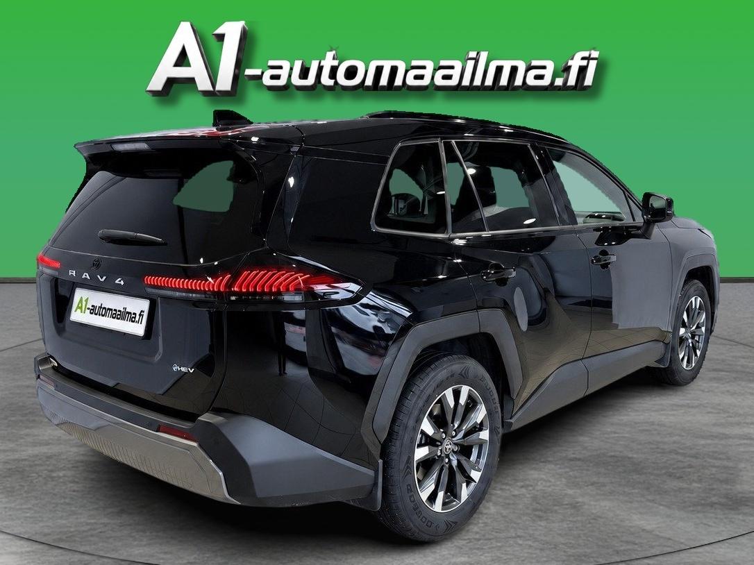 TOYOTA RAV4 2026