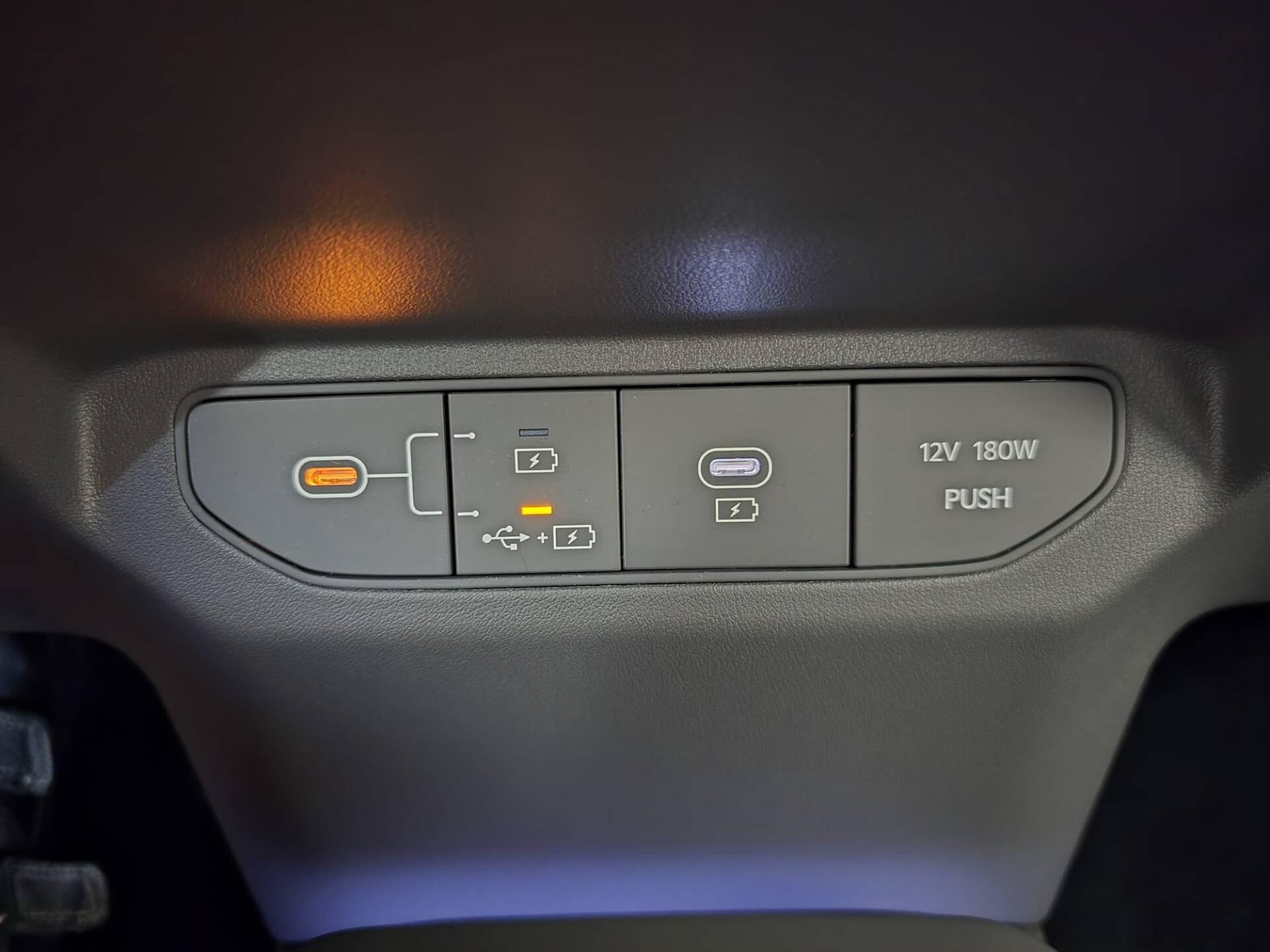 KIA EV3 2025