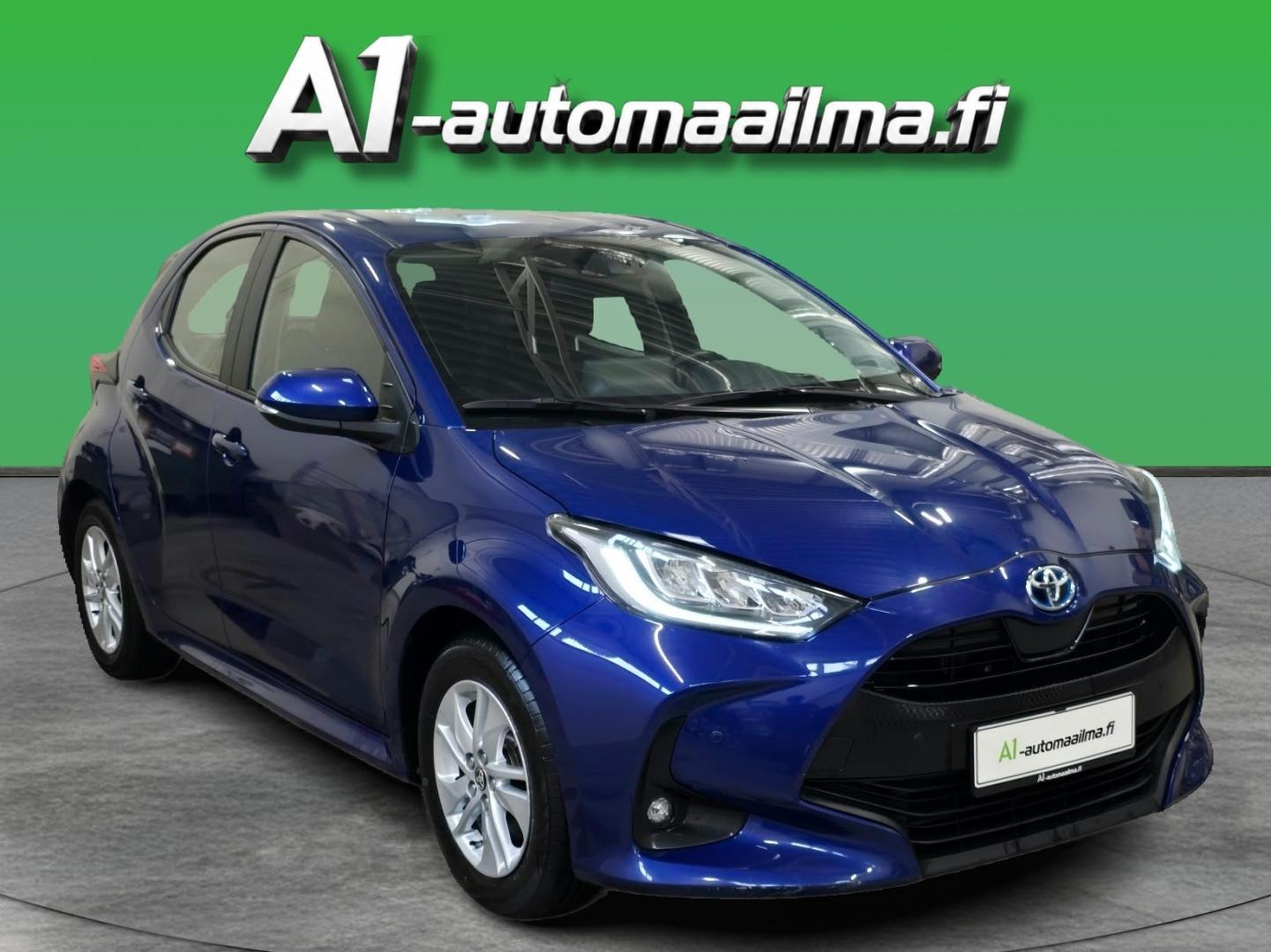 TOYOTA Yaris 2023