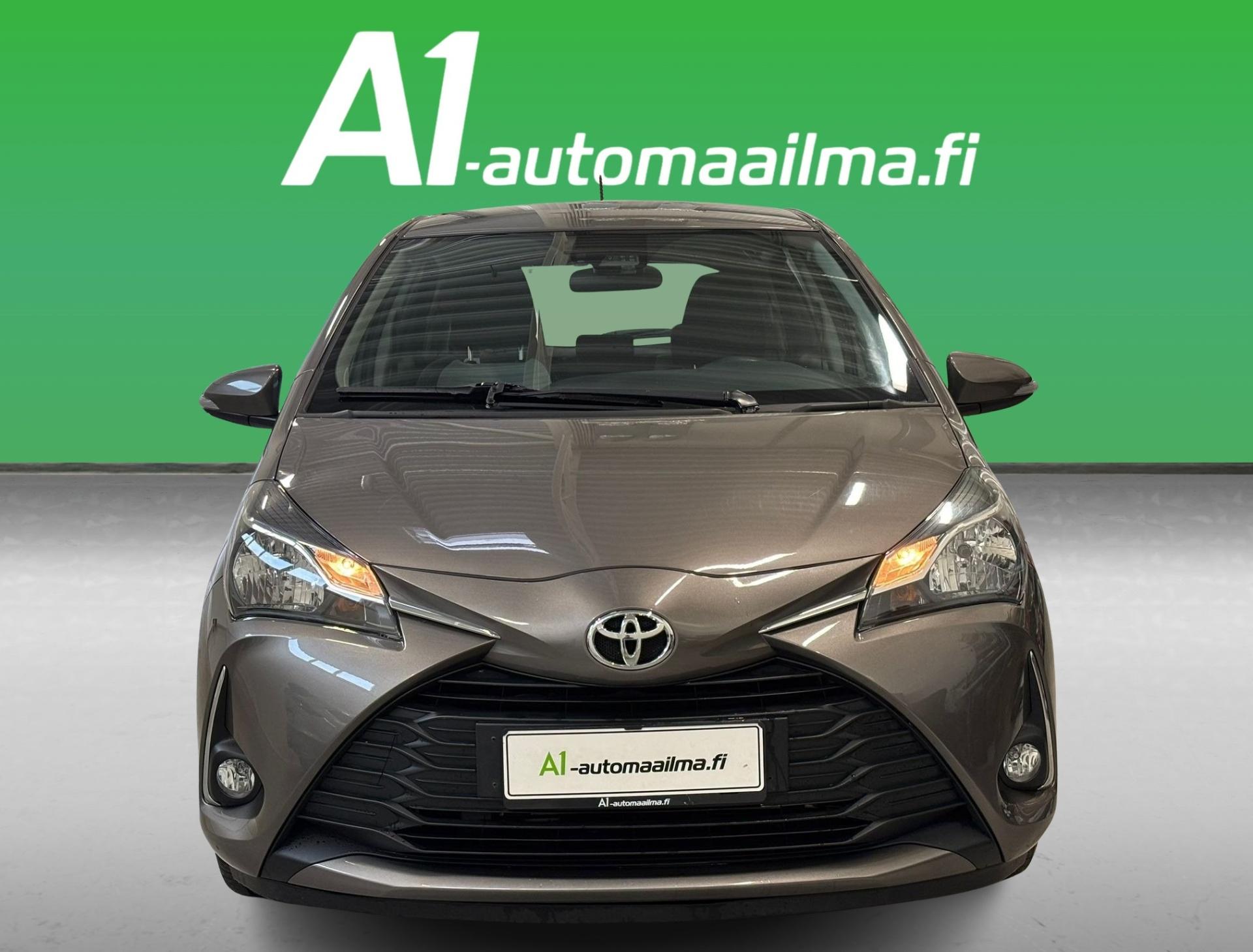 TOYOTA Yaris 2020