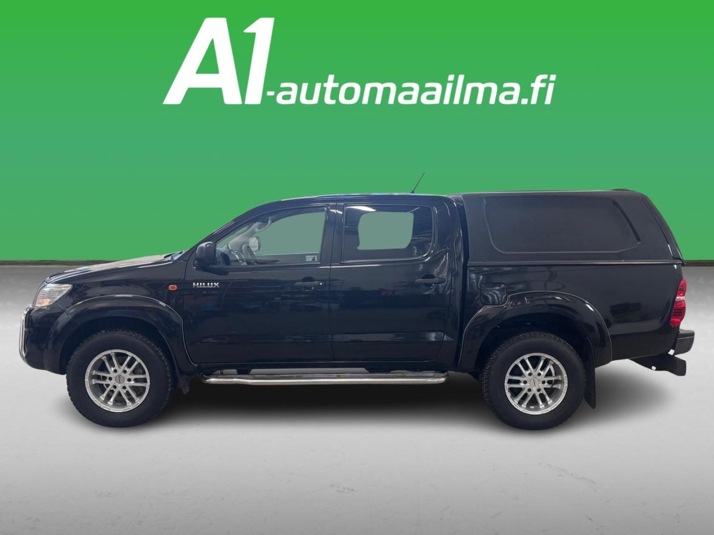TOYOTA Hilux 2016