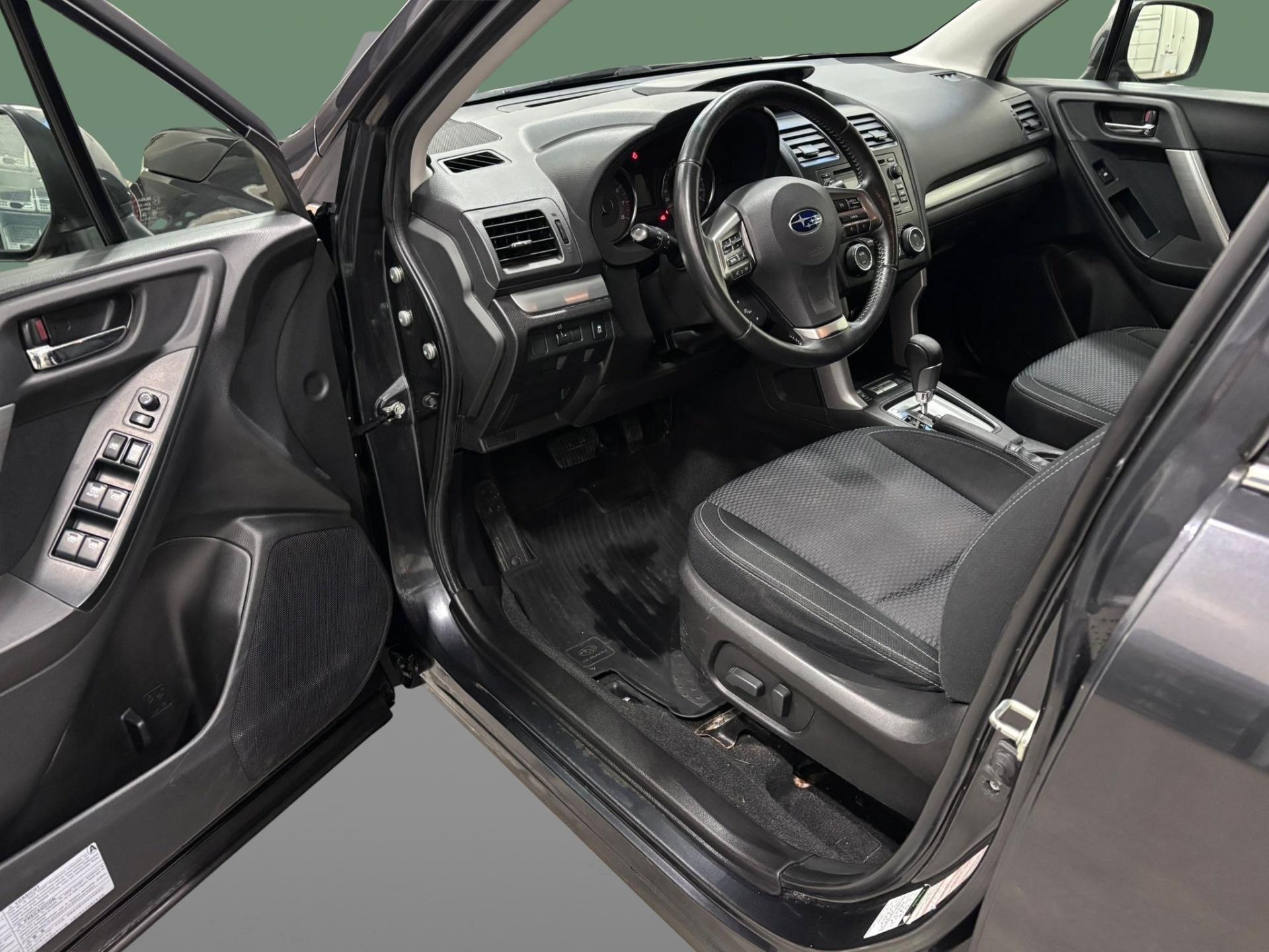 SUBARU Forester 2013