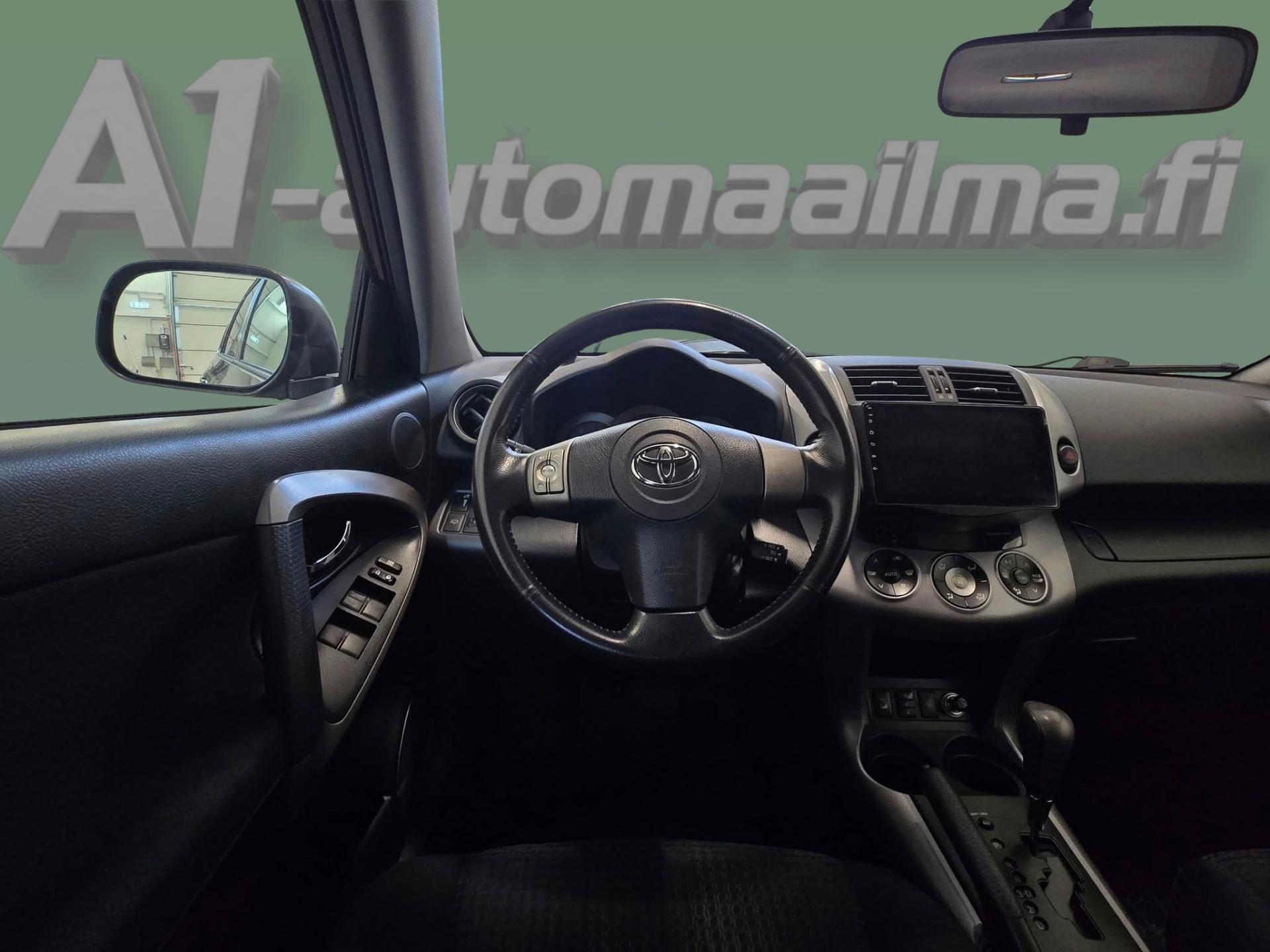 TOYOTA RAV4 13