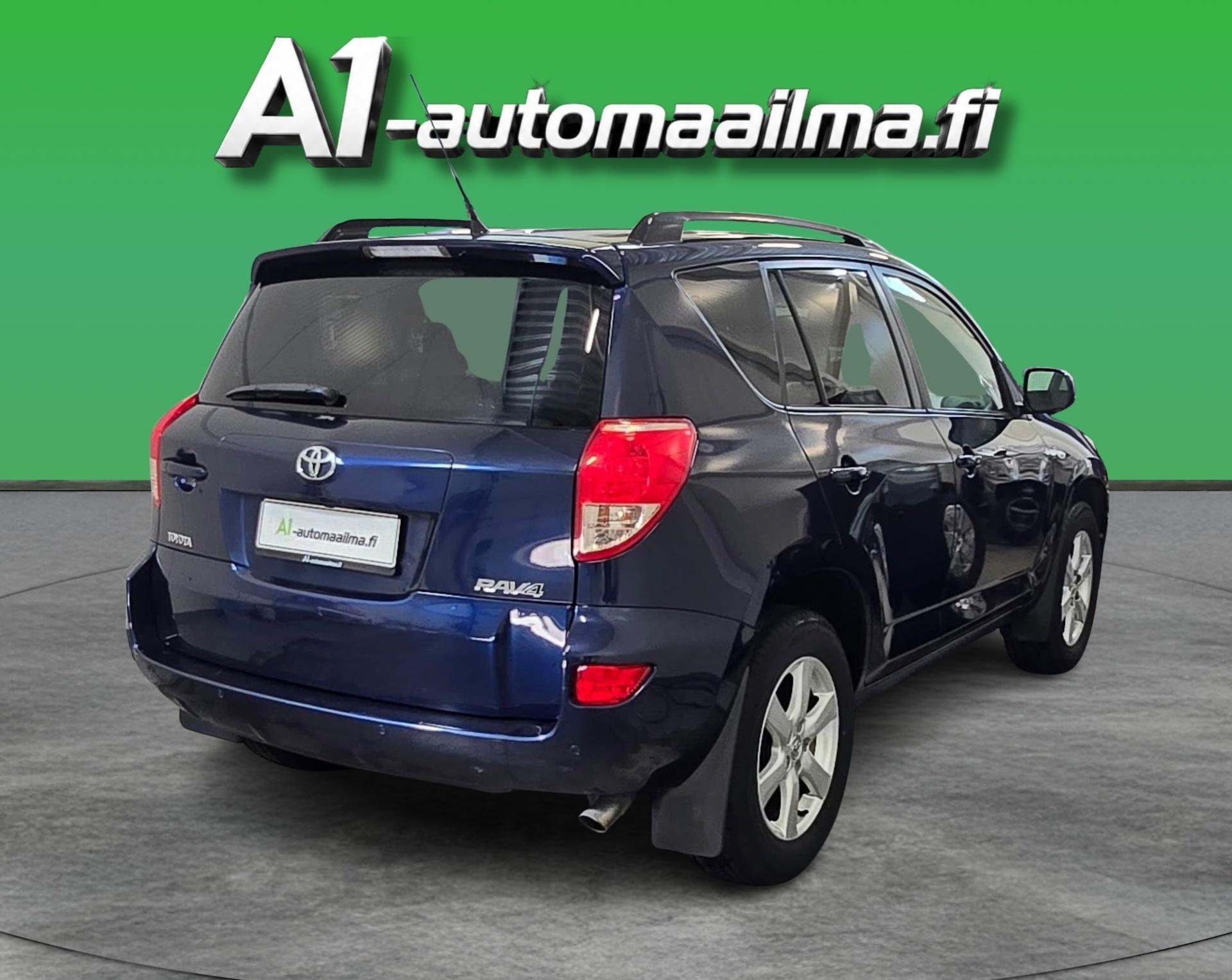 TOYOTA RAV4 5
