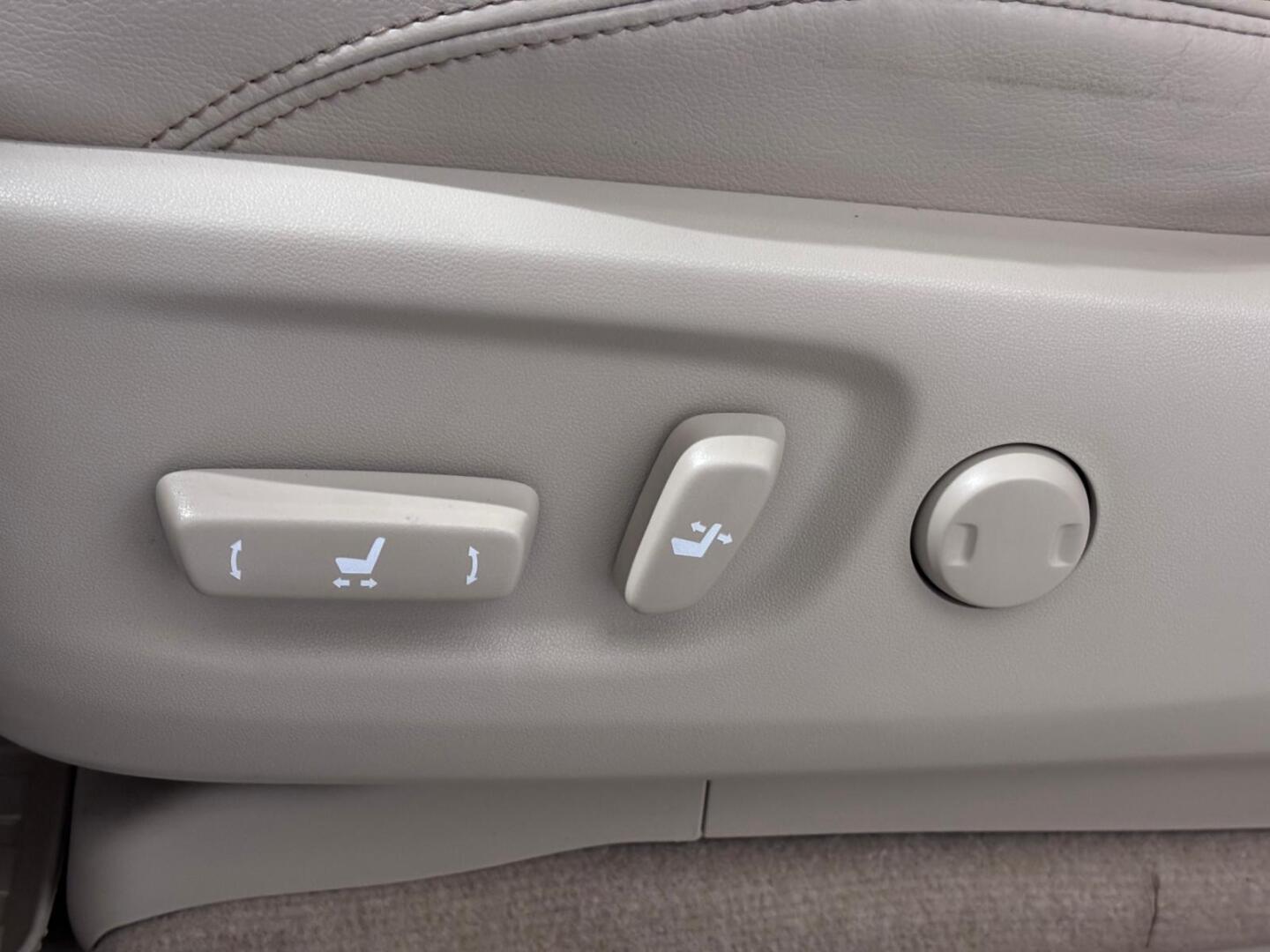 TOYOTA Land Cruiser 2020