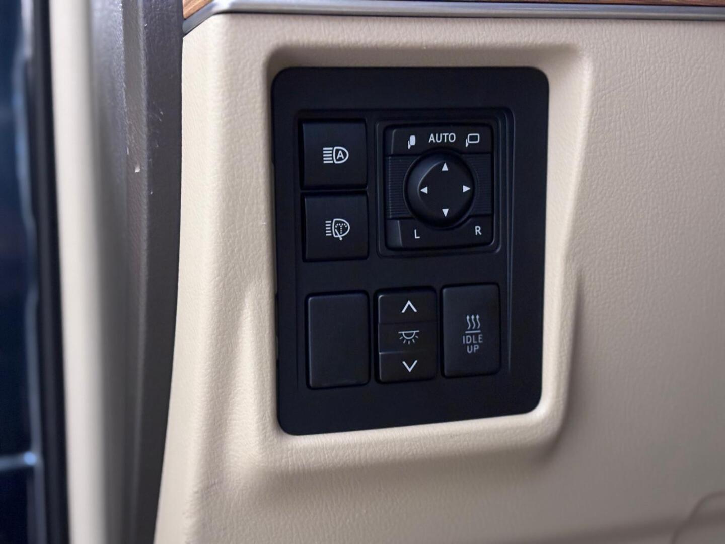 TOYOTA Land Cruiser 2020