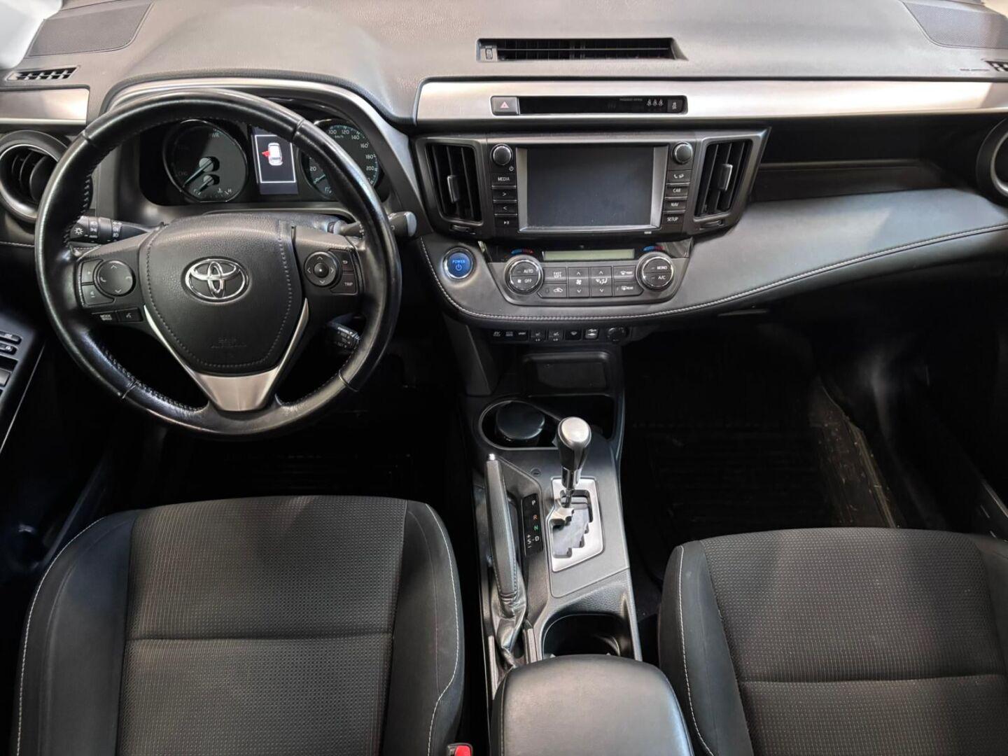 TOYOTA RAV4 2016