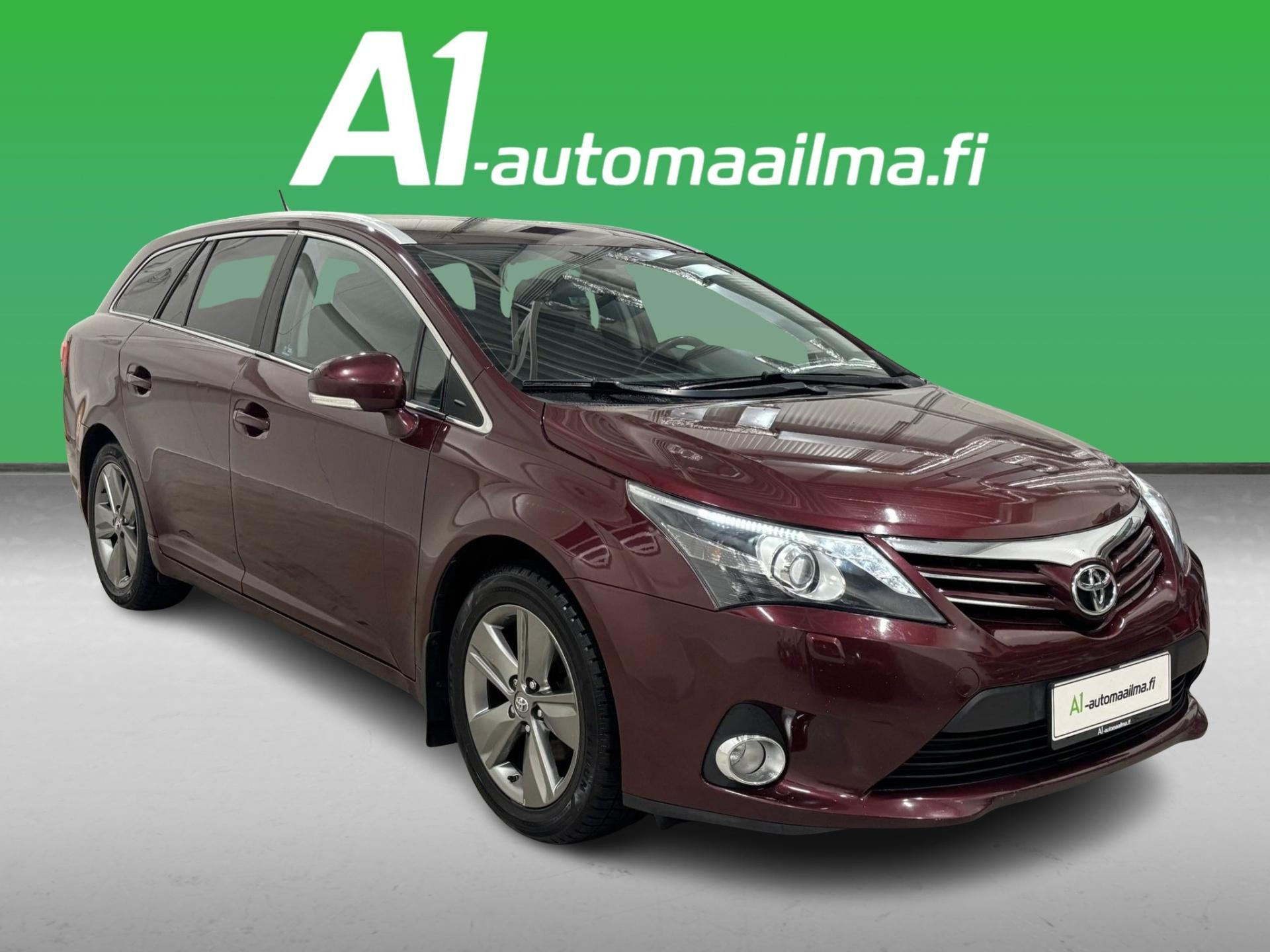 TOYOTA Avensis 2014