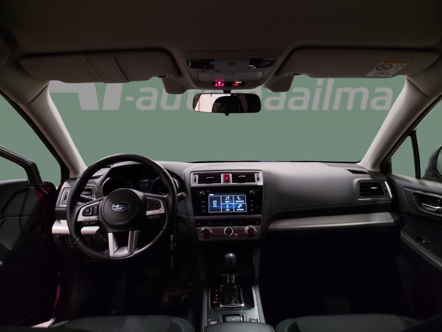 SUBARU Outback 2015