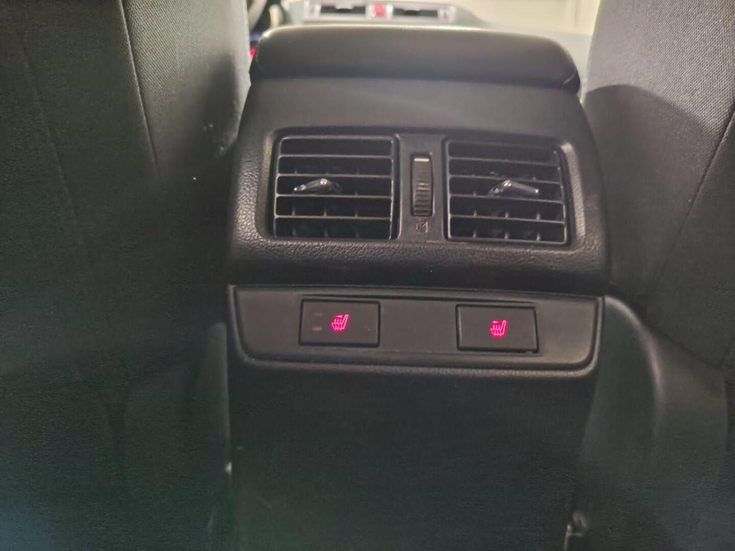 SUBARU Outback 2015