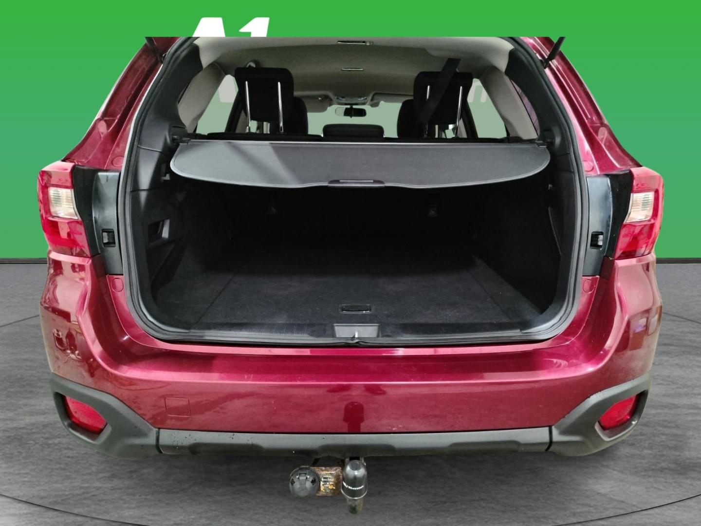SUBARU Outback 2015