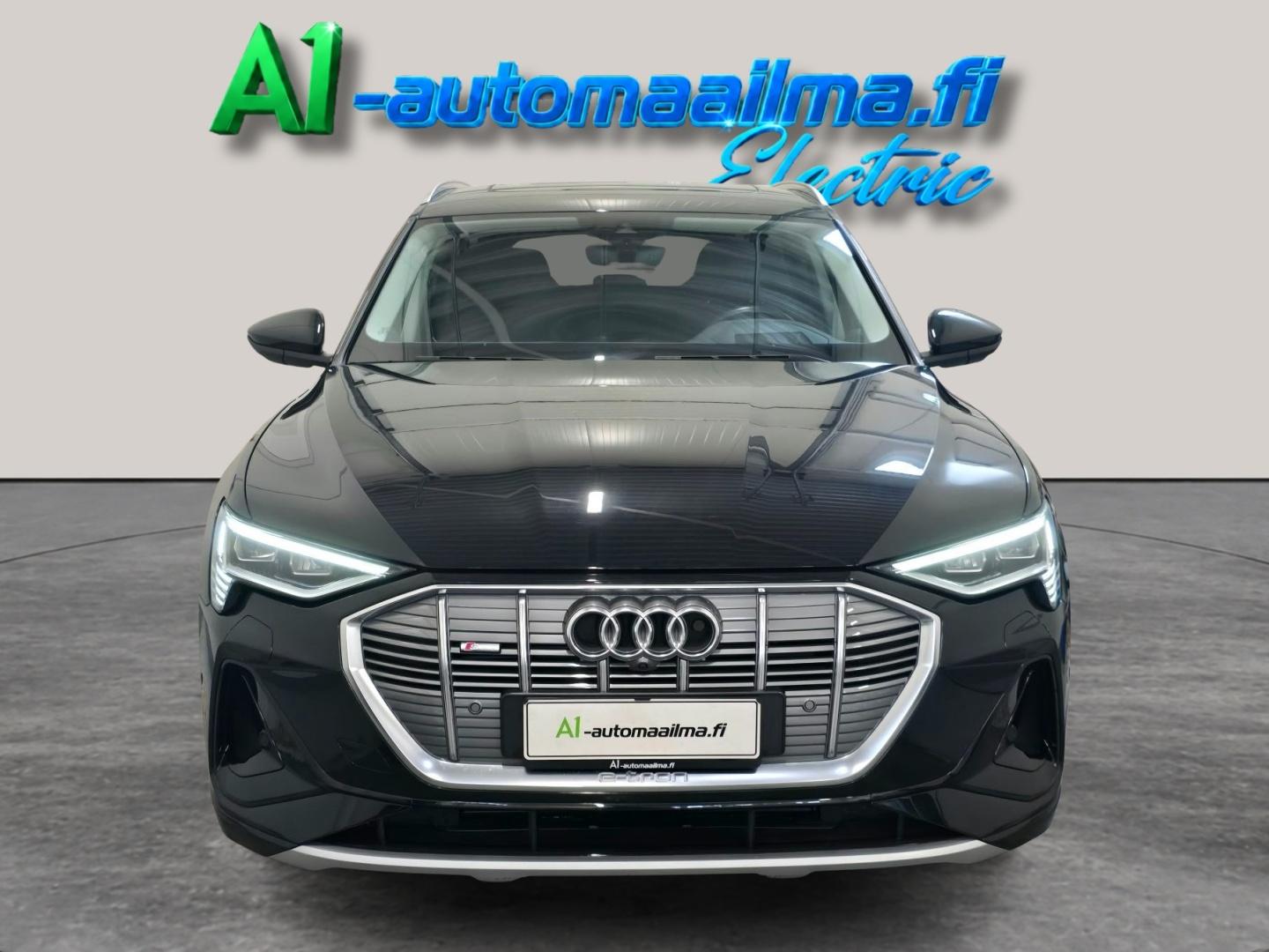 AUDI e-tron 2023